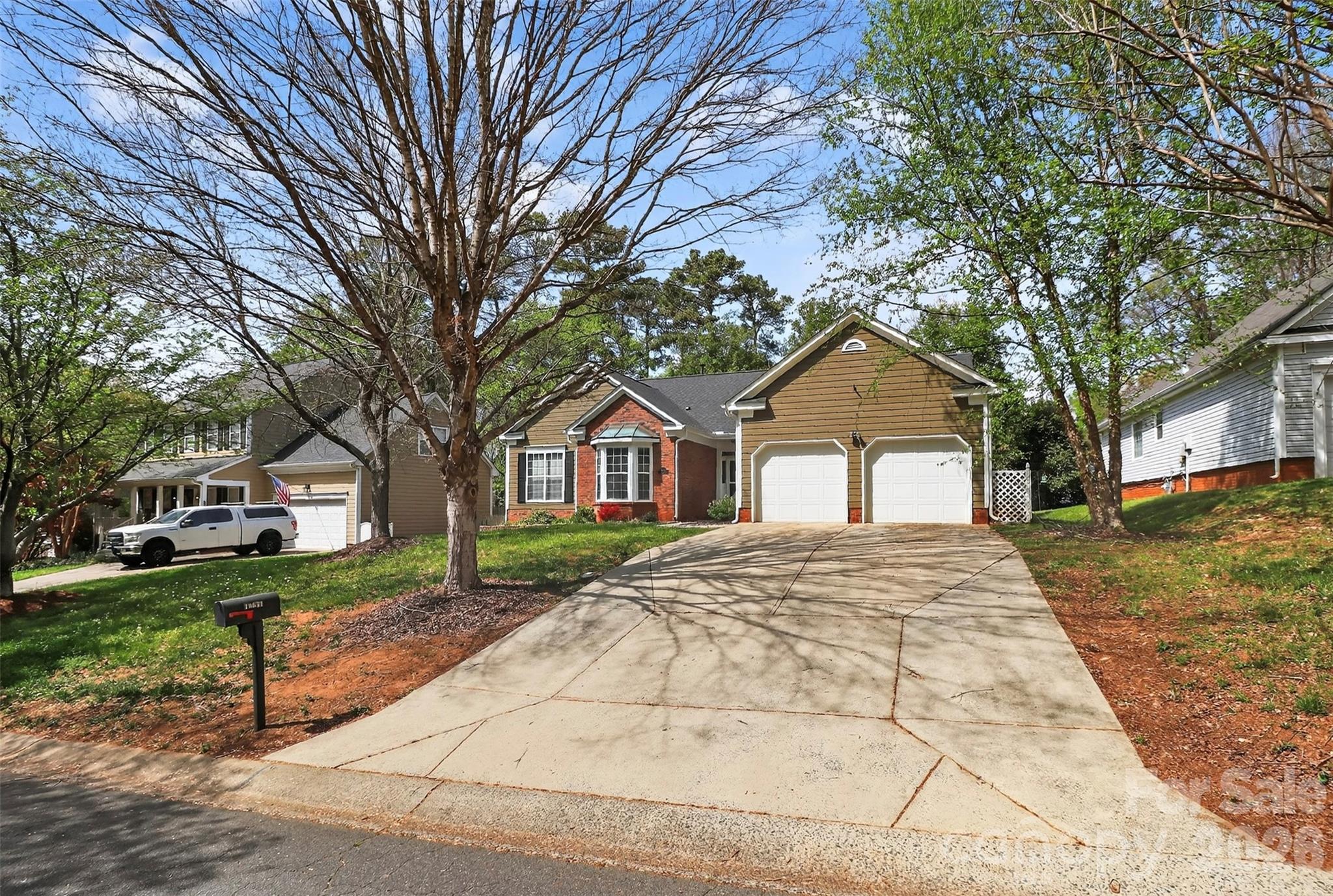 10631 Jardin Way — Charlotte