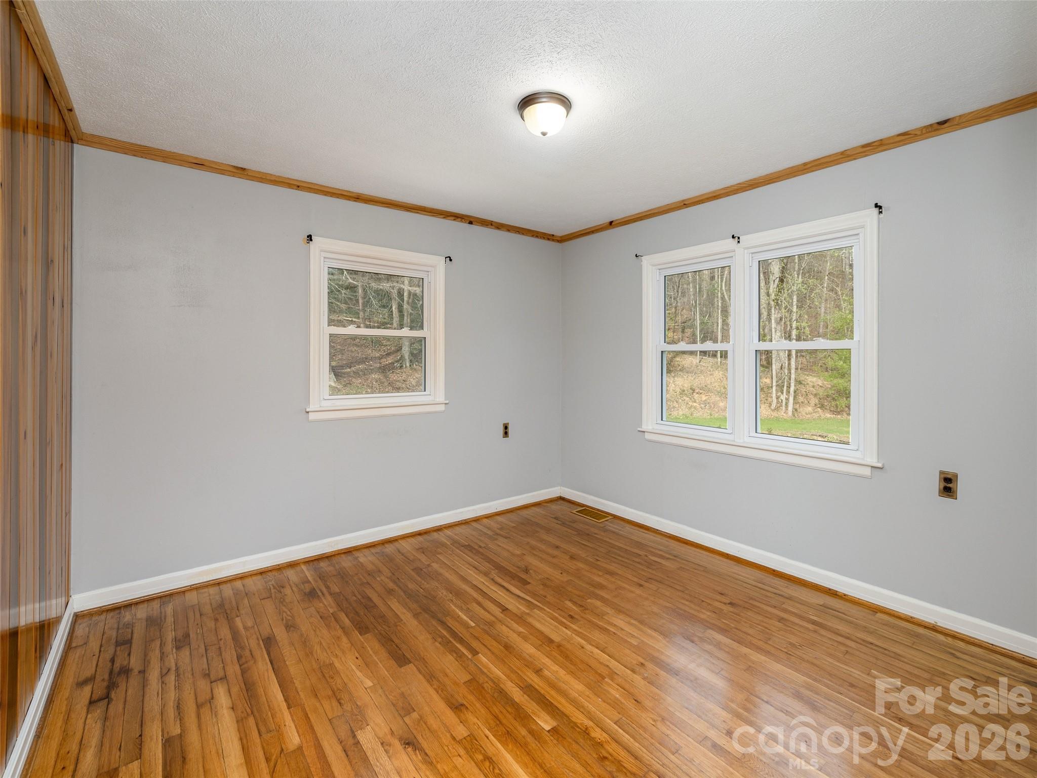 91 Rice Branch Road — Asheville