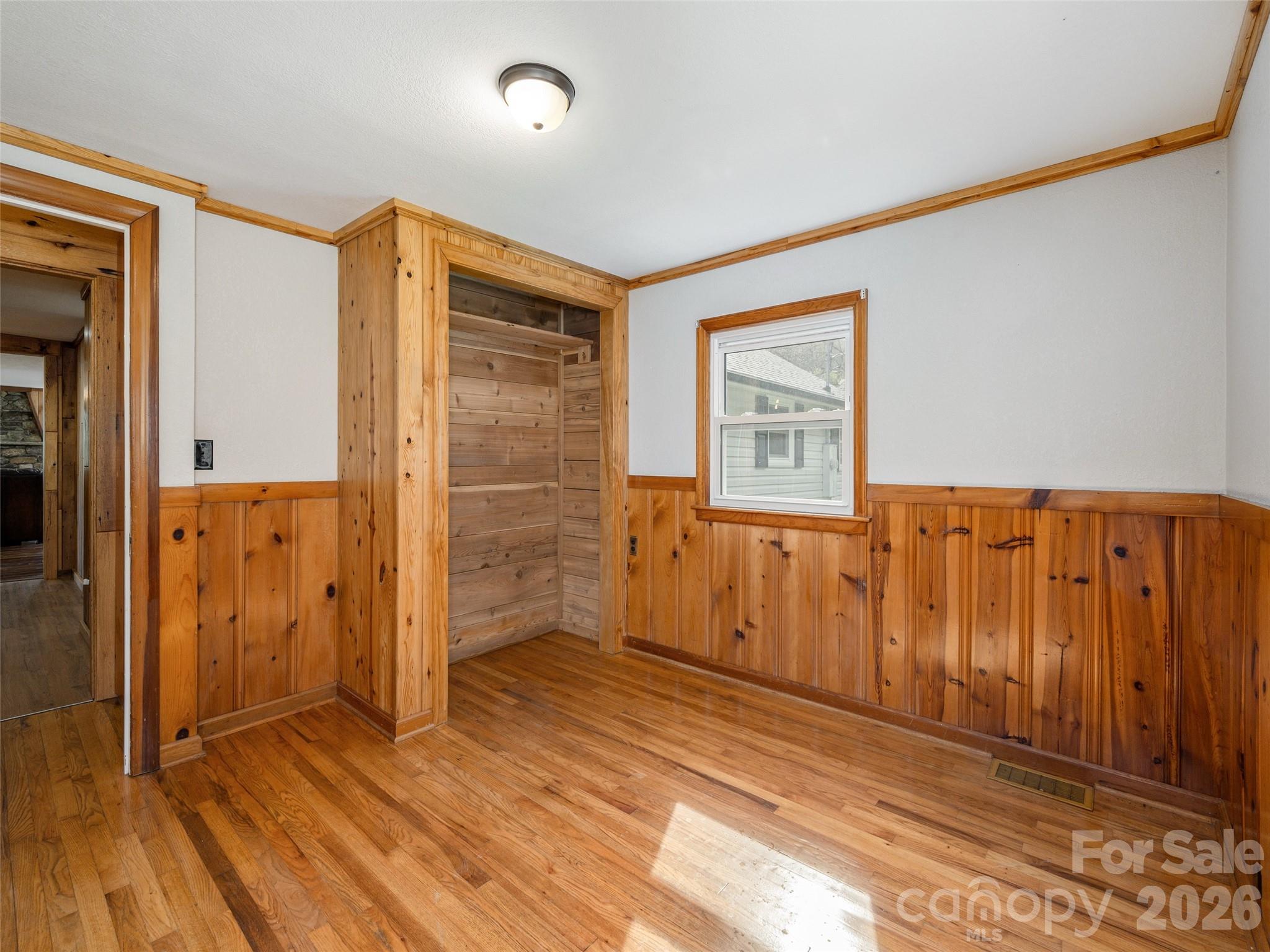91 Rice Branch Road — Asheville