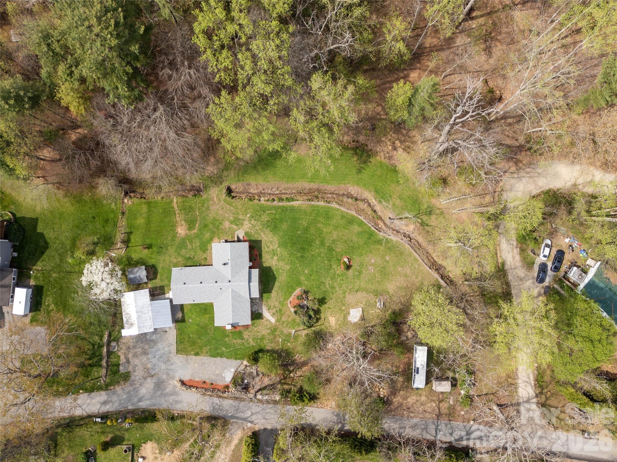 91 Rice Branch Road — Asheville