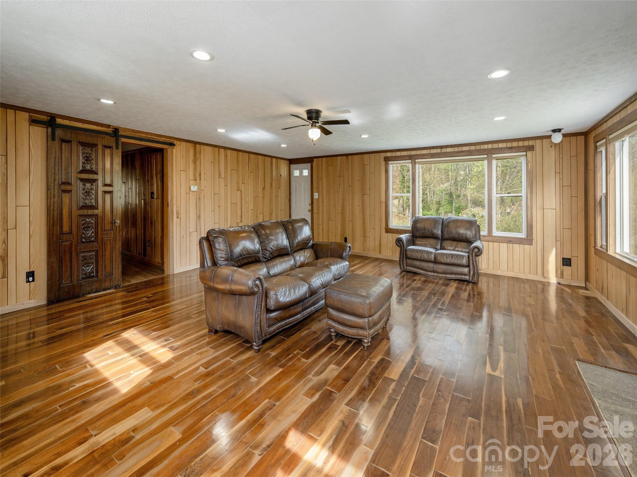 91 Rice Branch Road — Asheville