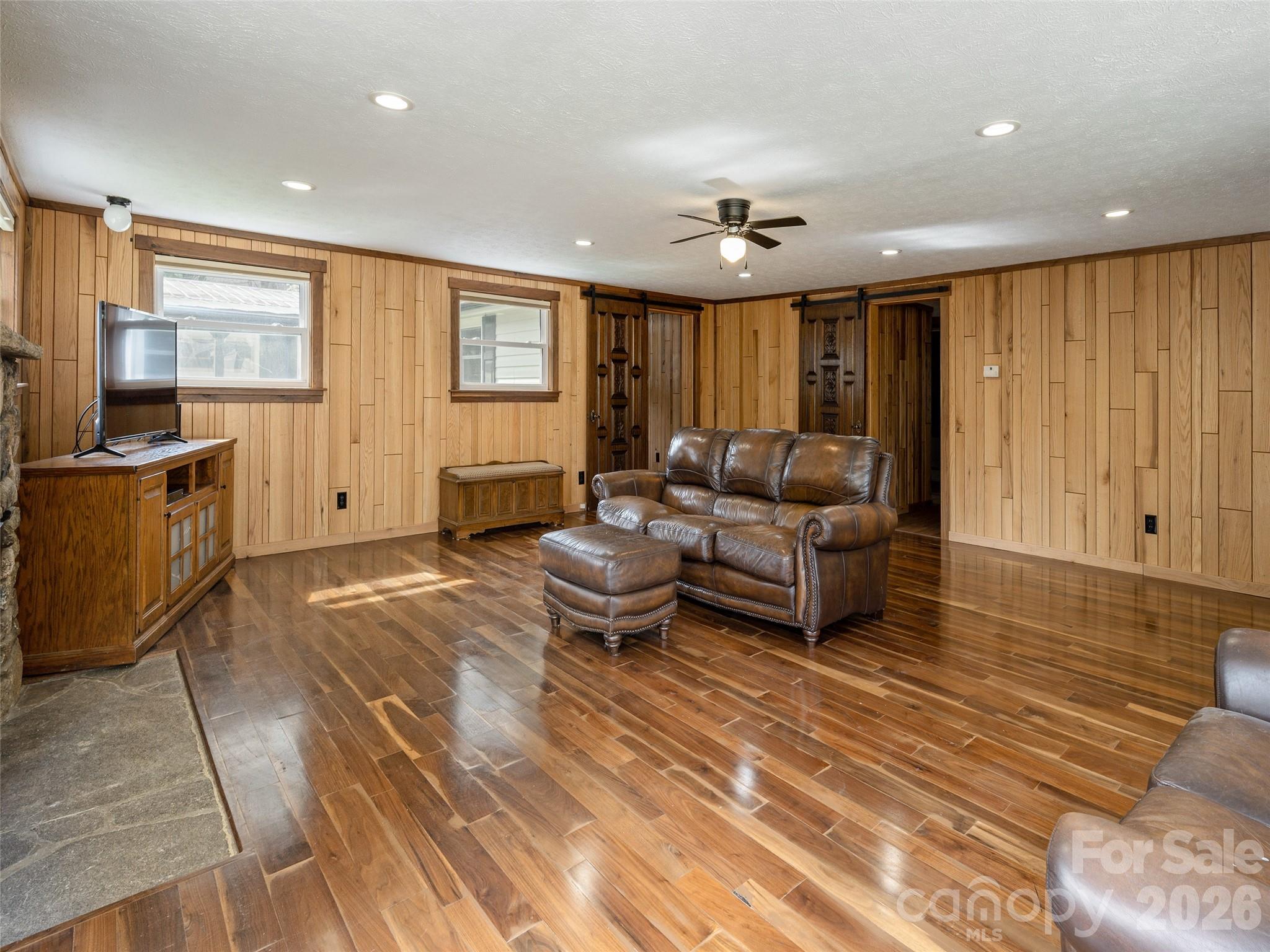 91 Rice Branch Road — Asheville
