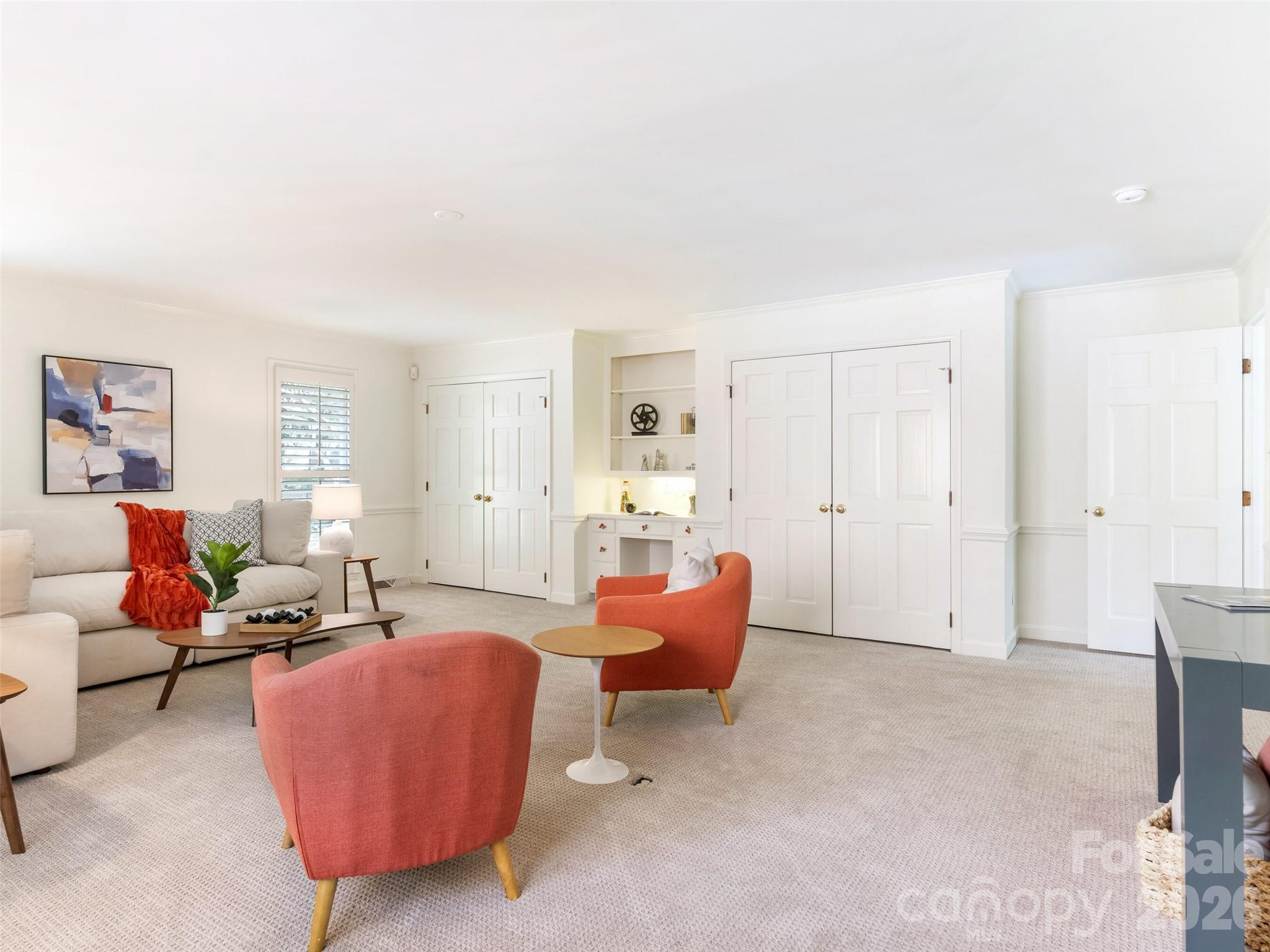 5239 Winding Brook Road — Charlotte