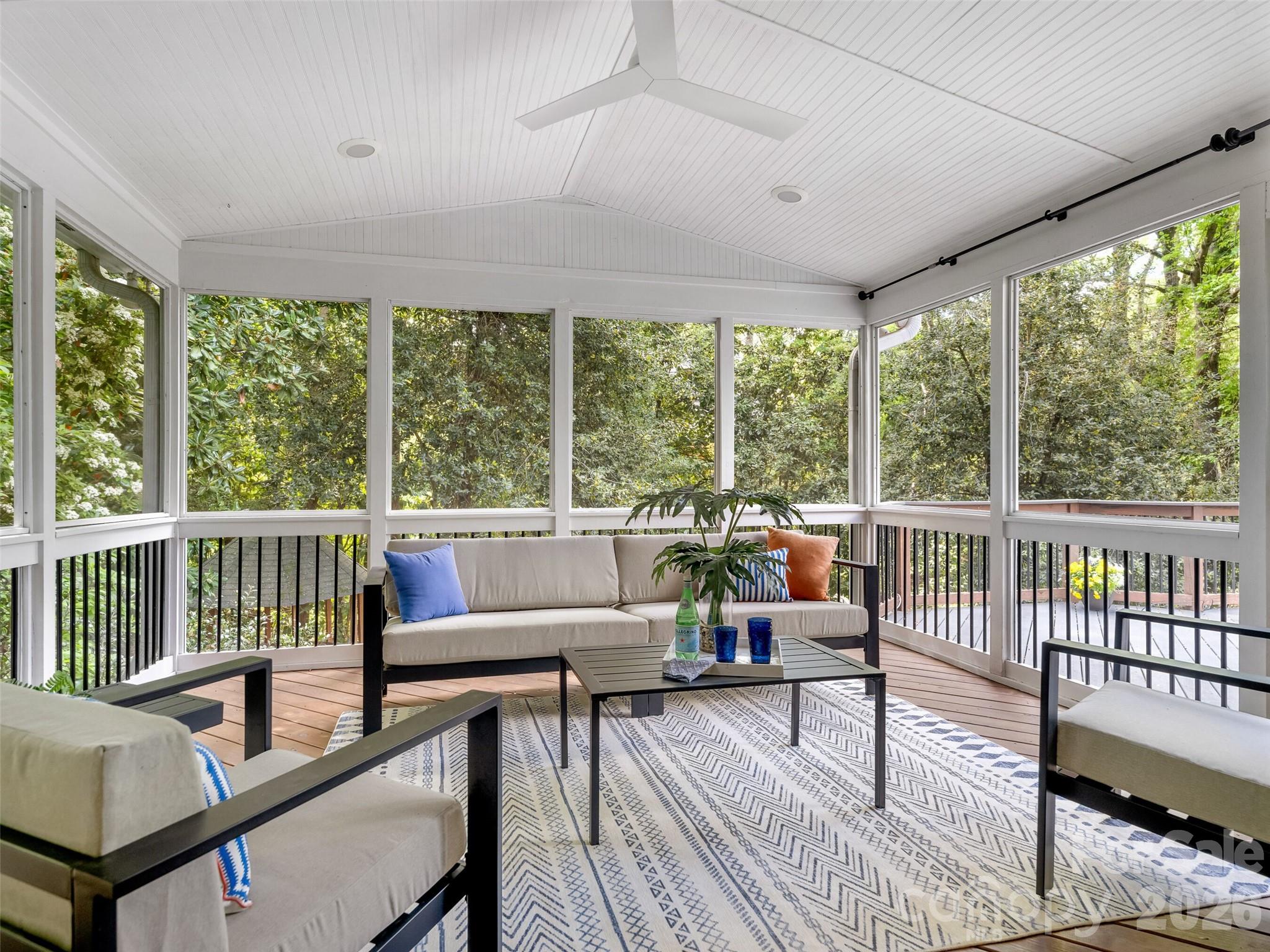 5239 Winding Brook Road — Charlotte