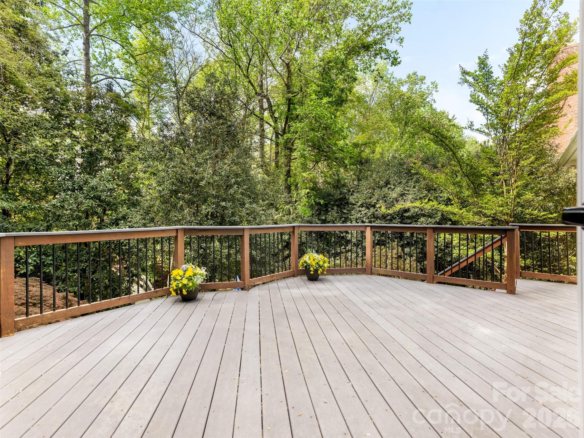 5239 Winding Brook Road — Charlotte