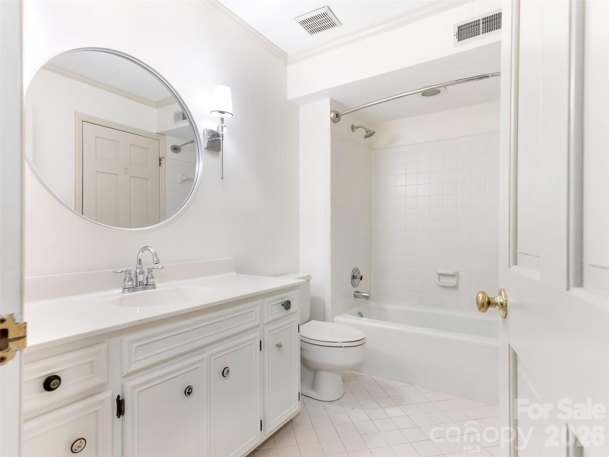5239 Winding Brook Road — Charlotte