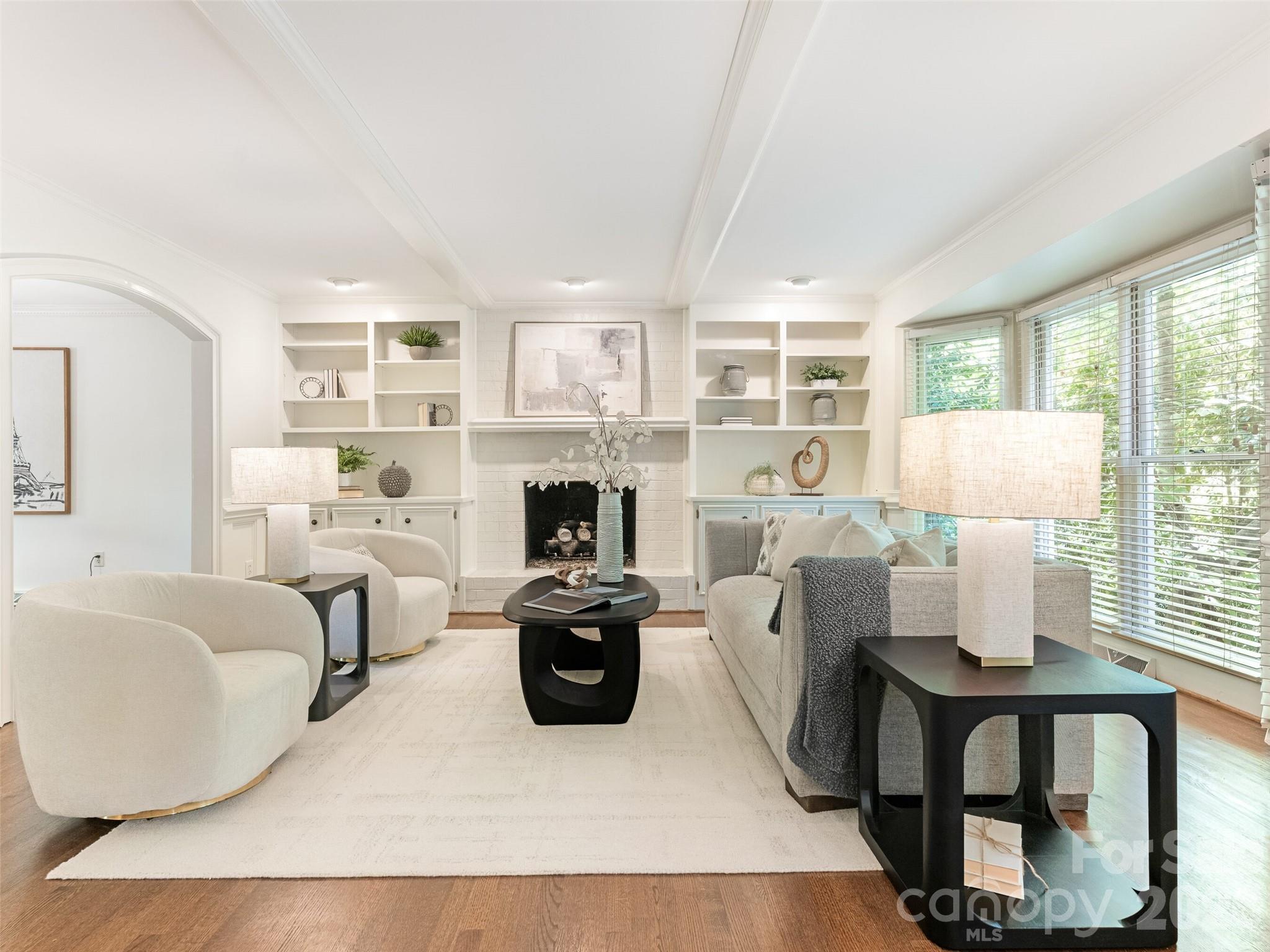 5239 Winding Brook Road — Charlotte