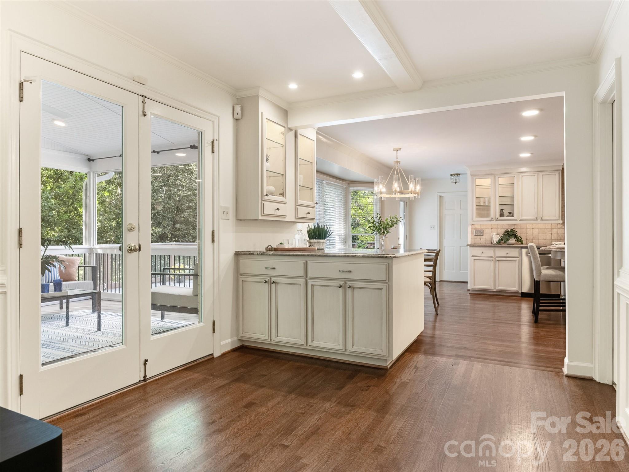 5239 Winding Brook Road — Charlotte