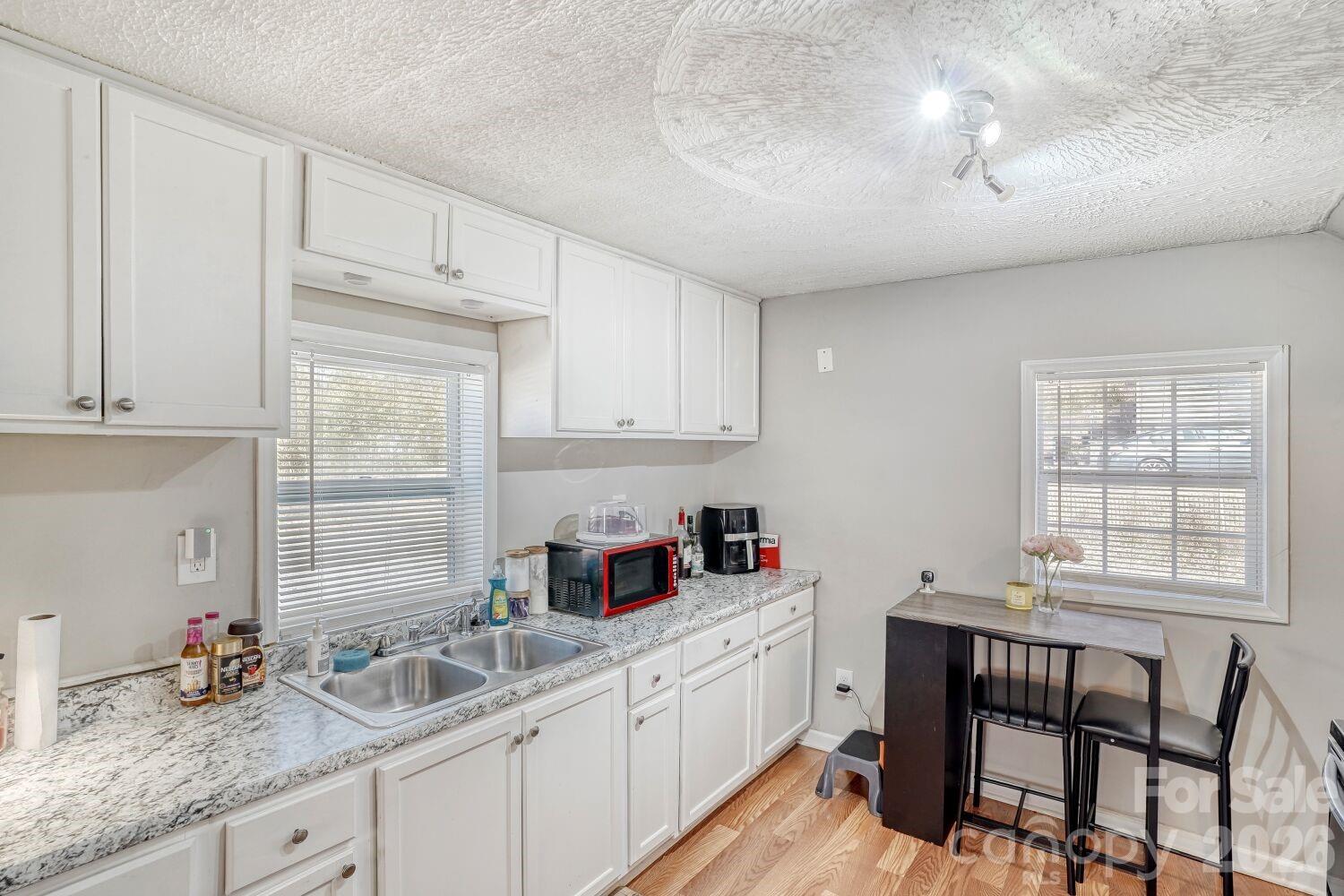 409 W Norment Avenue — Gastonia