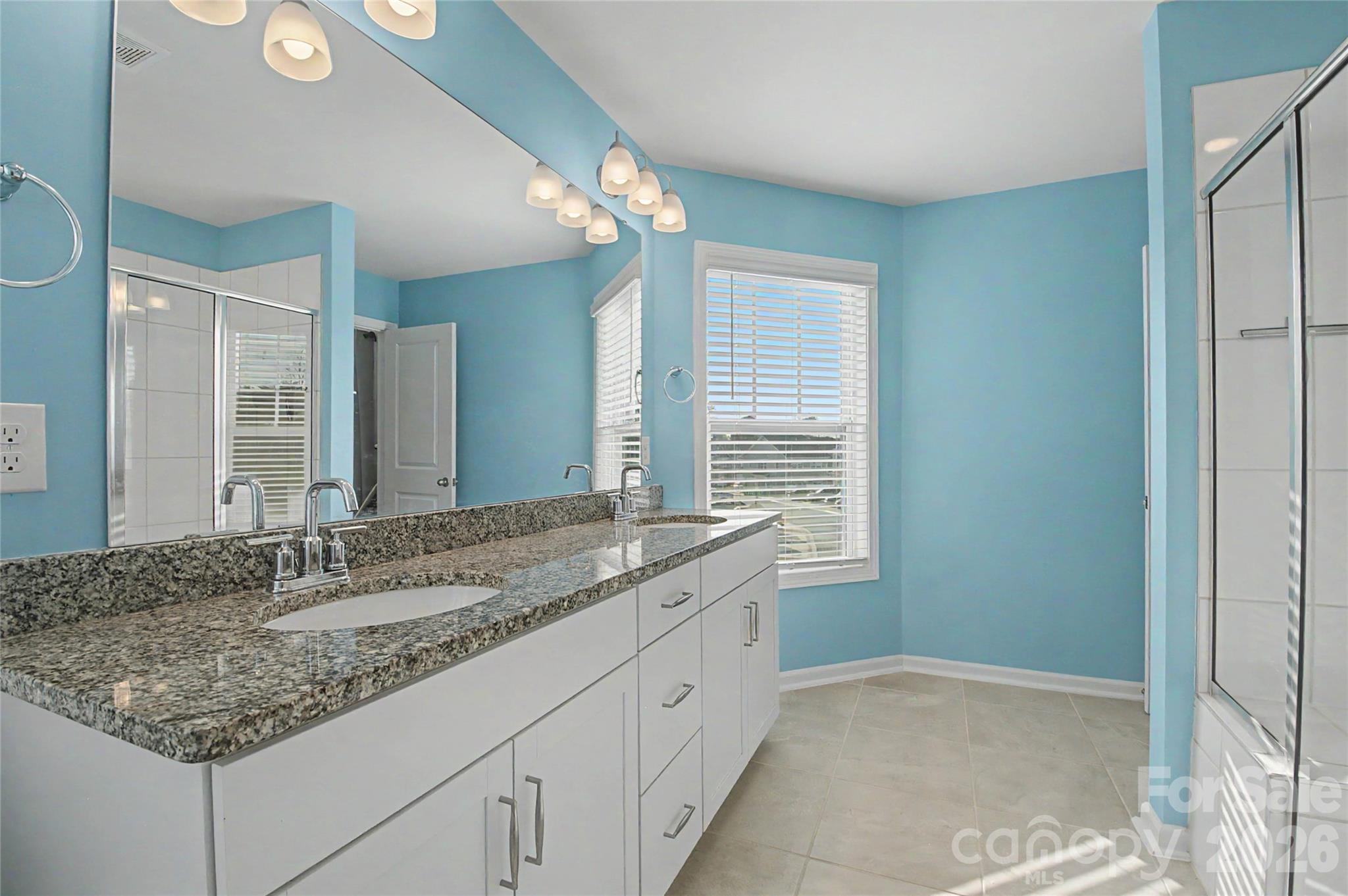 33 Cedar Hill Road — Hendersonville