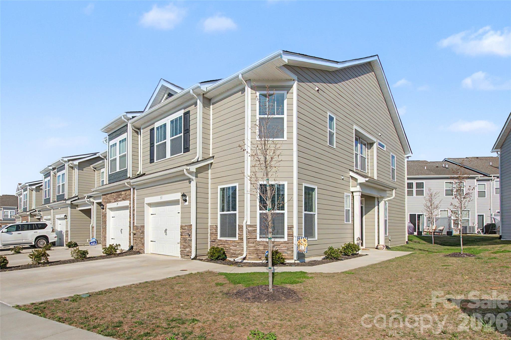 33 Cedar Hill Road — Hendersonville