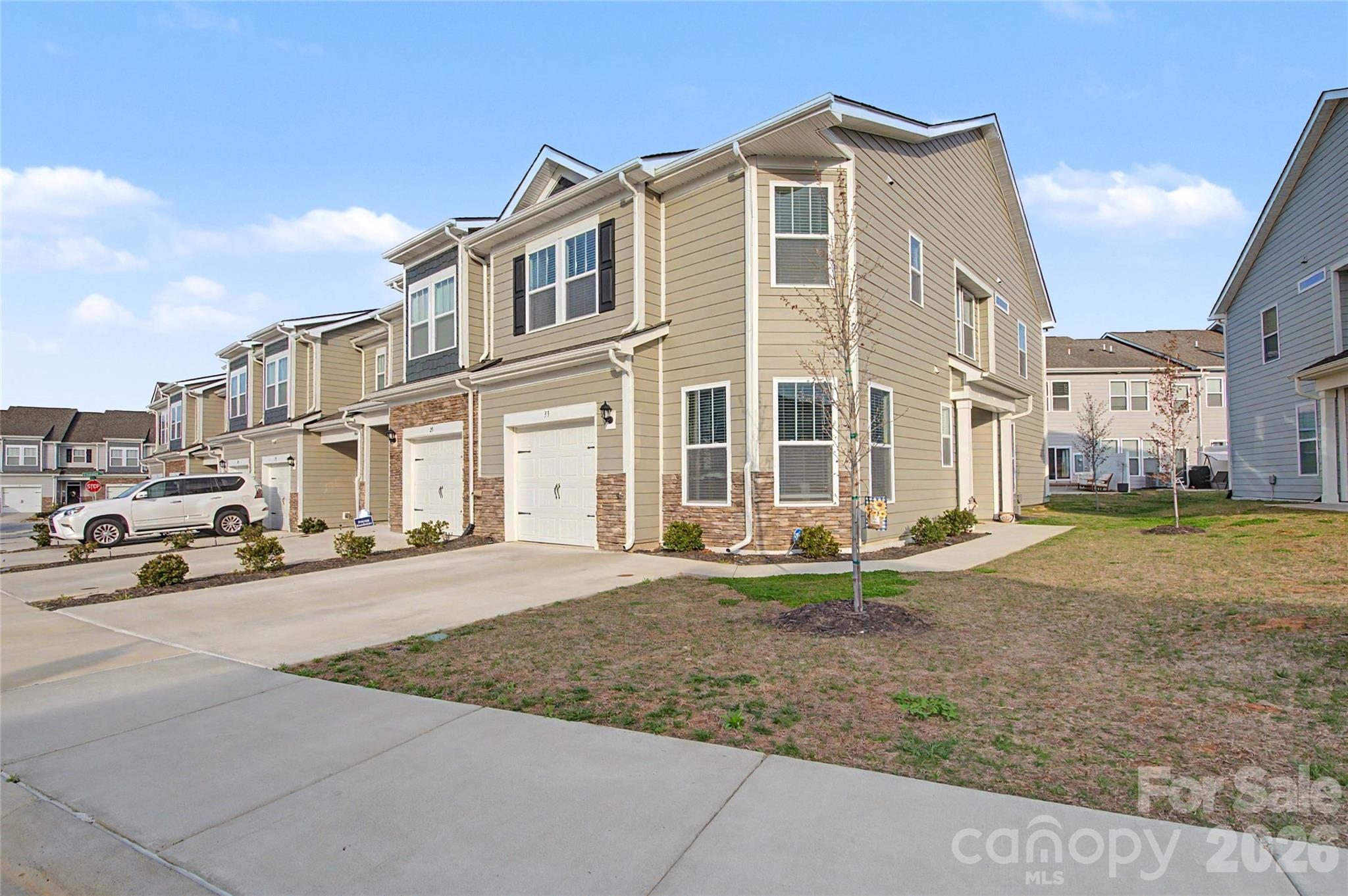 33 Cedar Hill Road — Hendersonville
