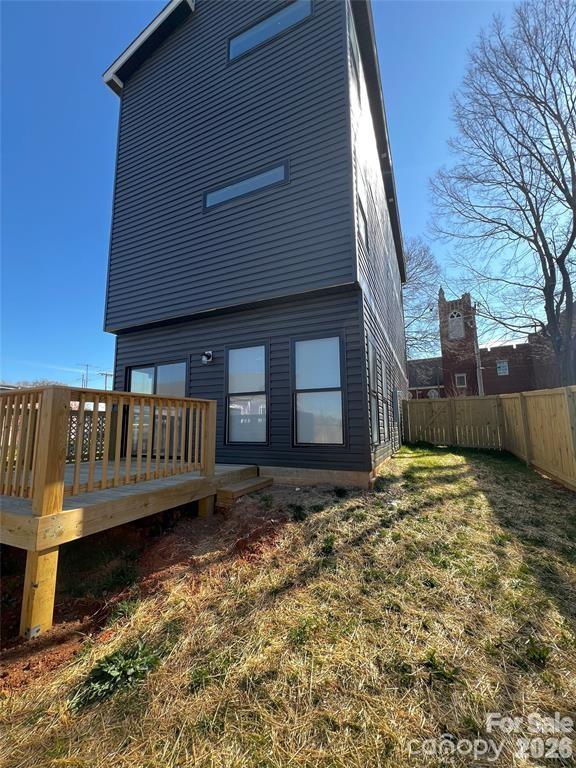 211 S Webb Street — Gastonia