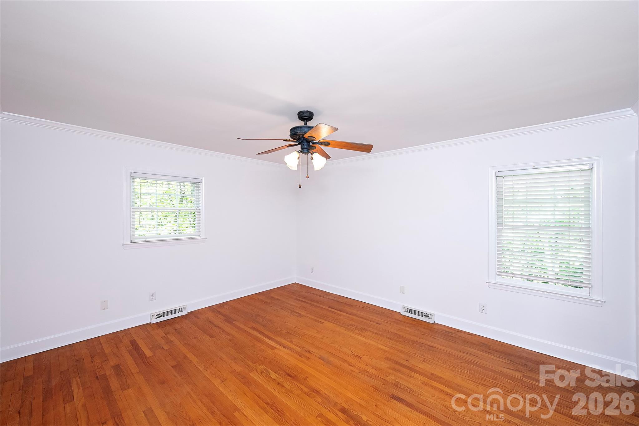 6629 Knightswood Drive — Charlotte