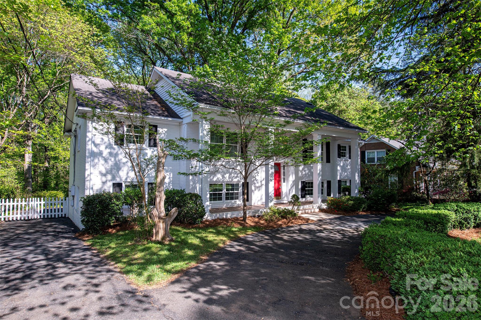 6629 Knightswood Drive — Charlotte