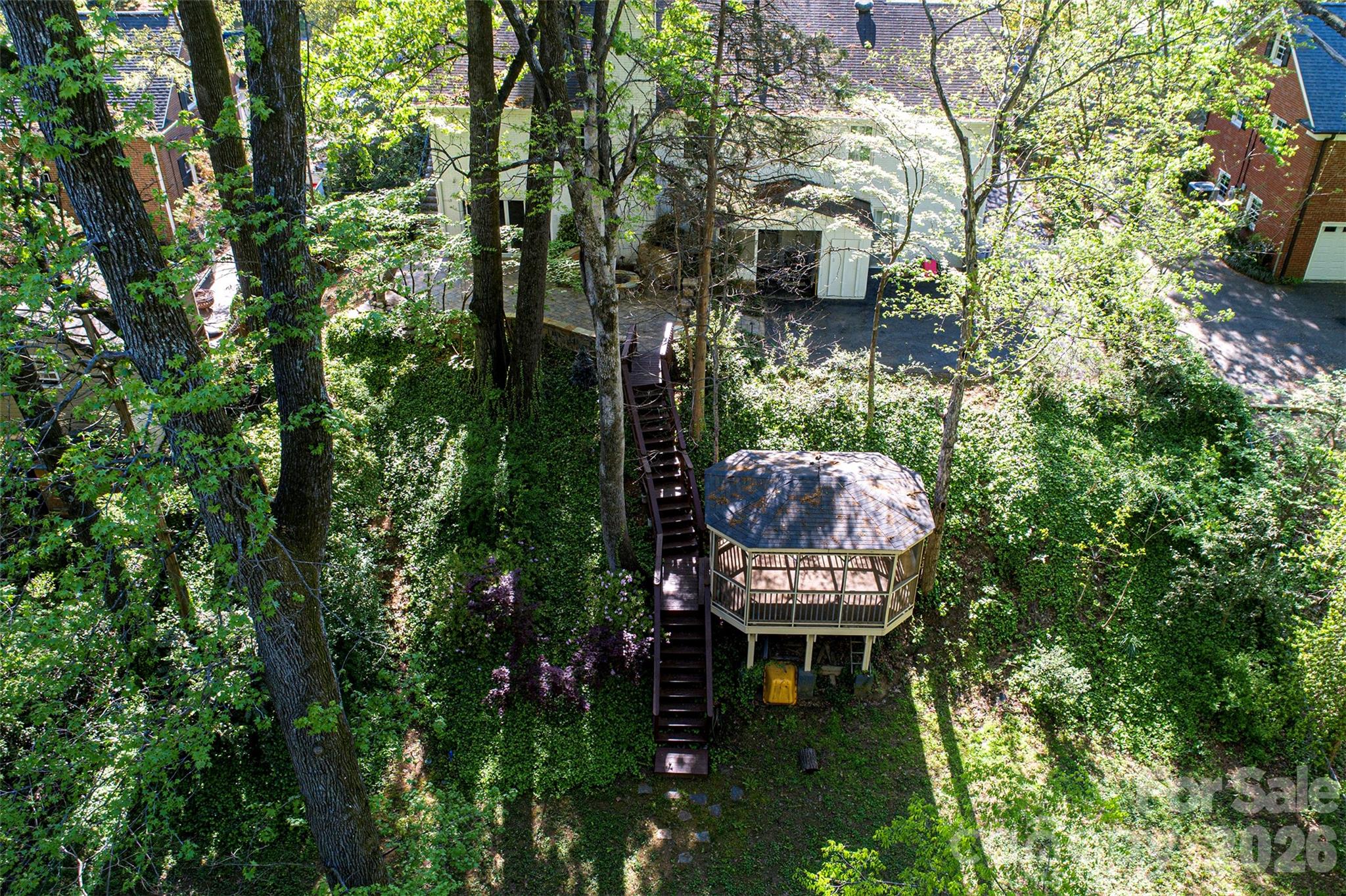 6629 Knightswood Drive — Charlotte