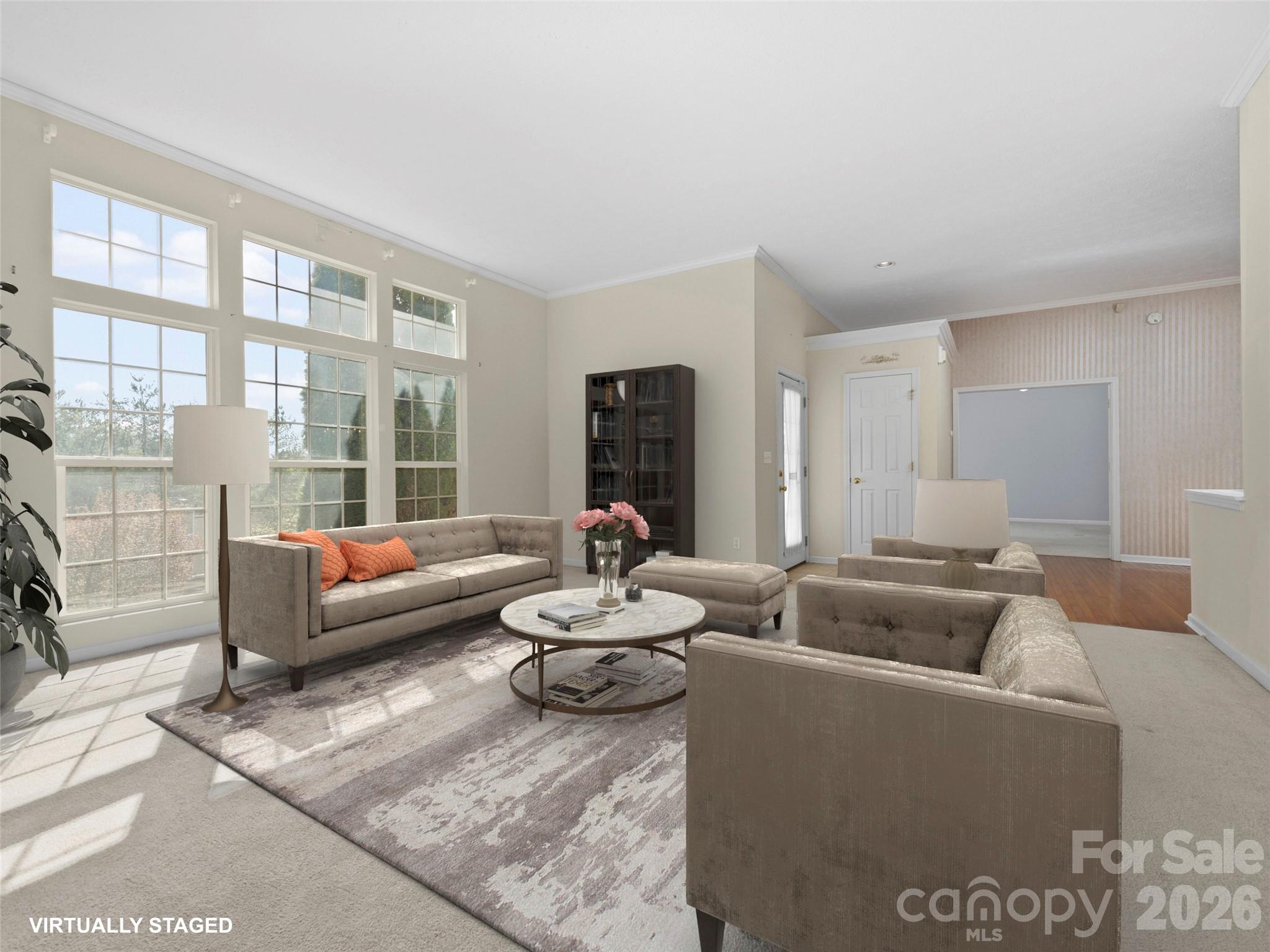 21 Old Applewood Lane — Hendersonville