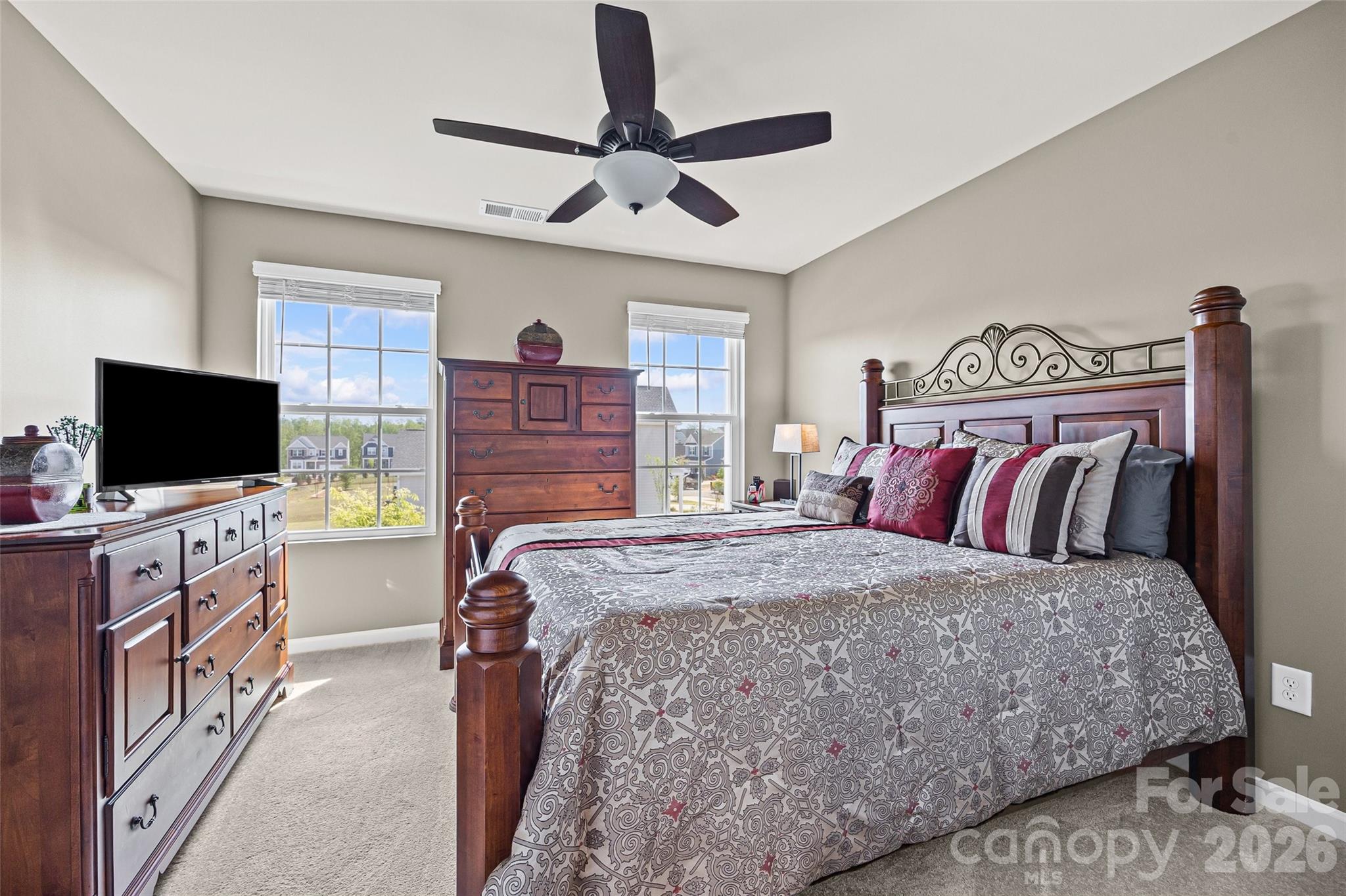 909 Cobbled Way — Fort Mill