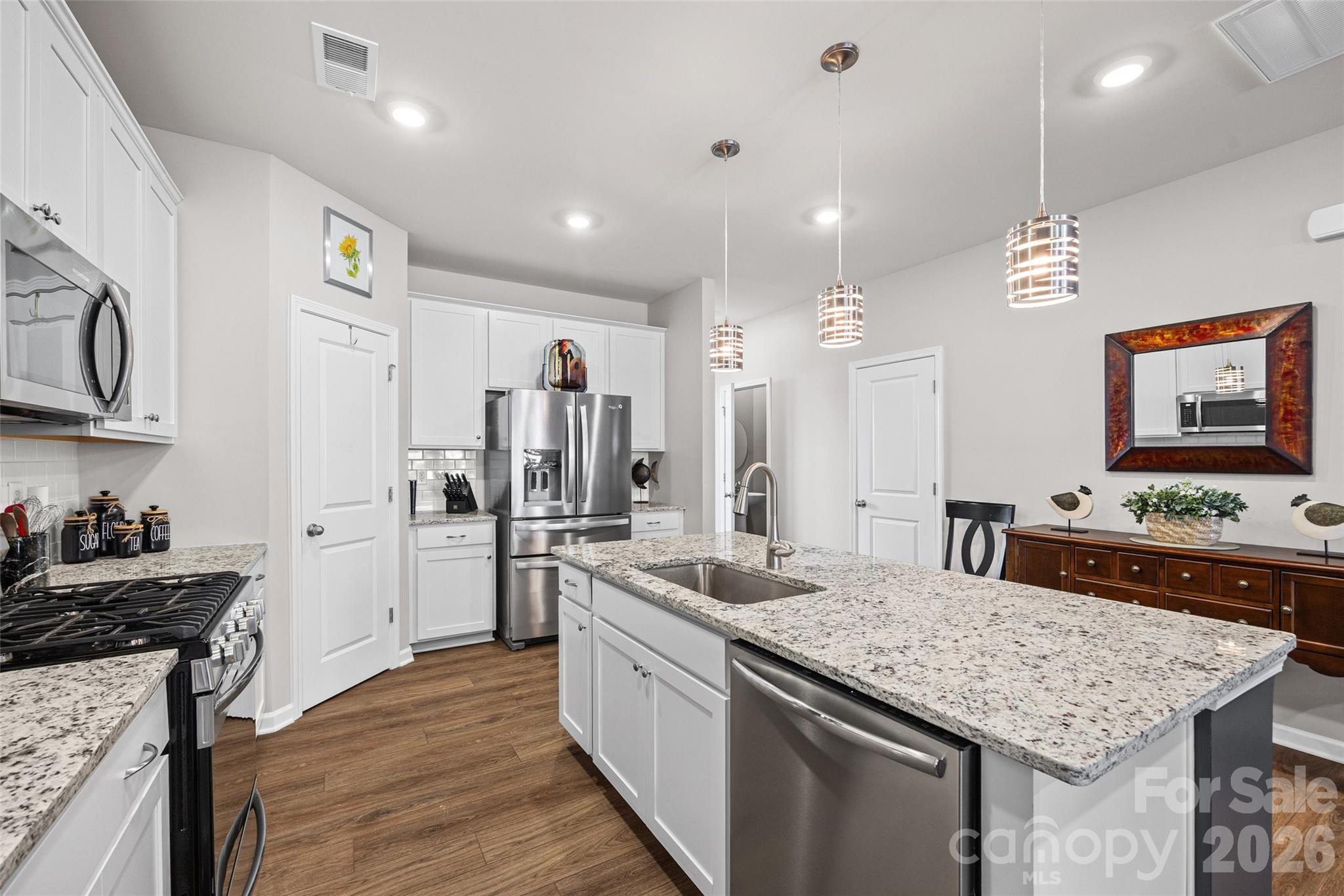 909 Cobbled Way — Fort Mill