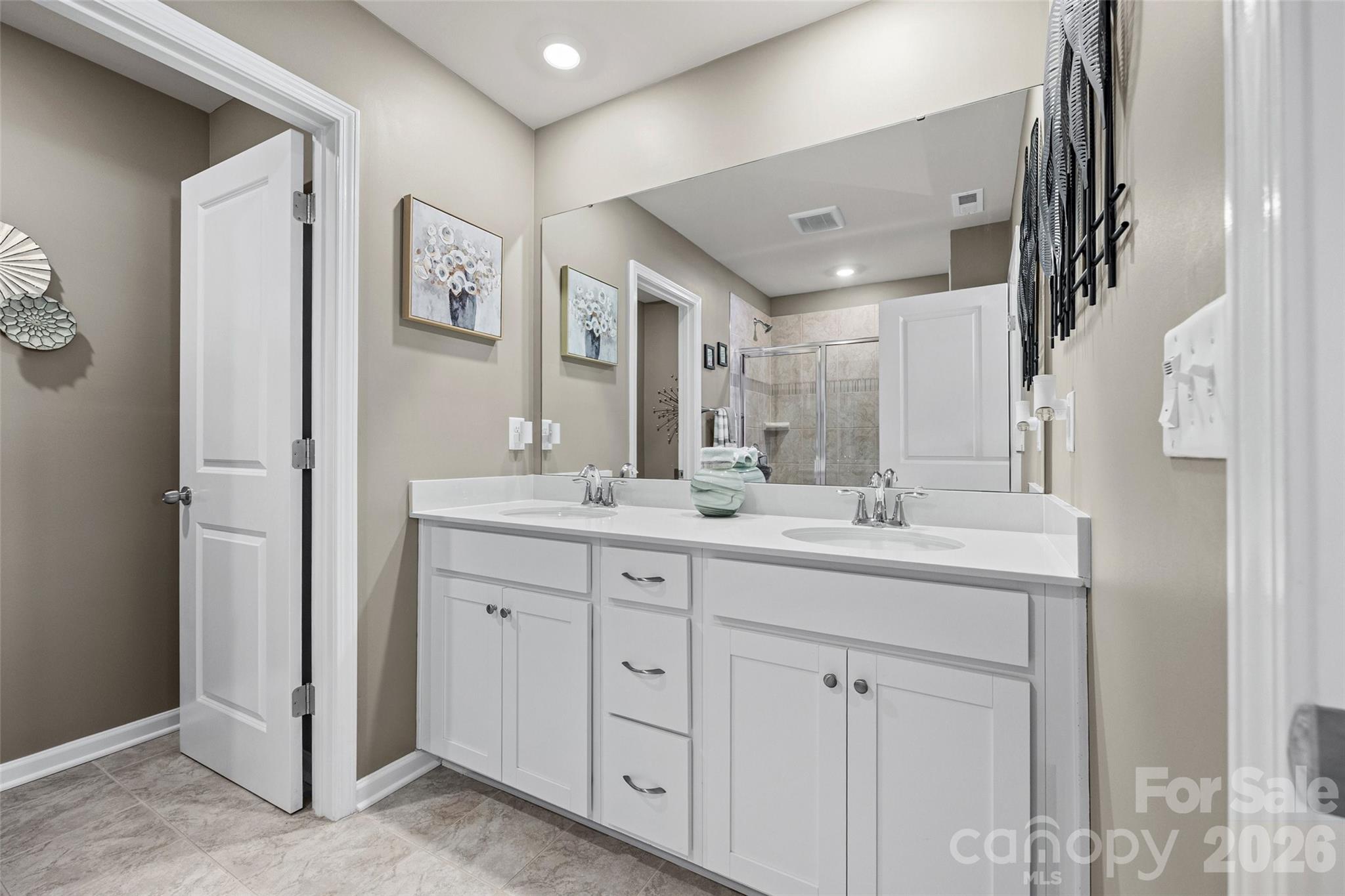 909 Cobbled Way — Fort Mill