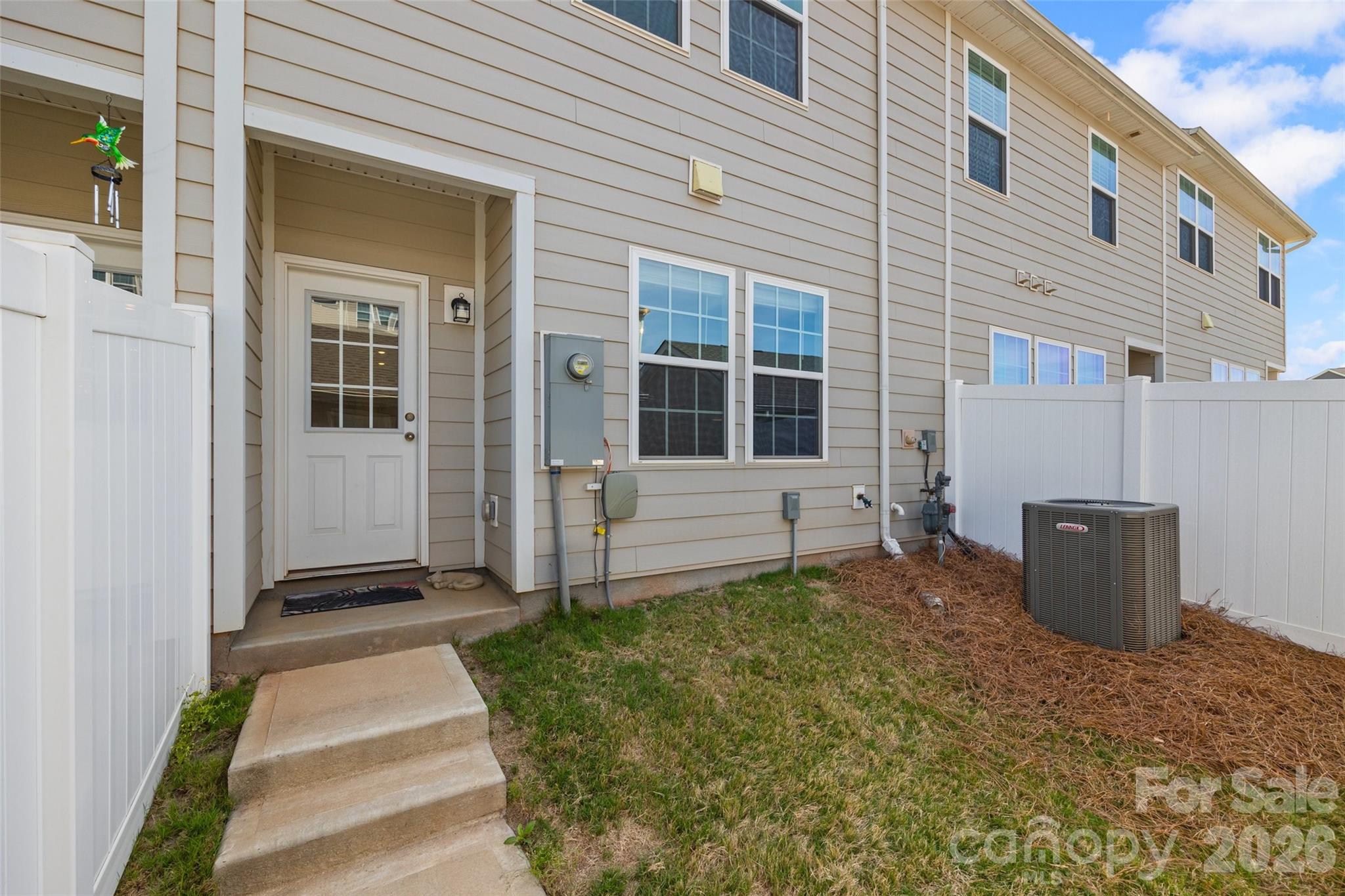 909 Cobbled Way — Fort Mill