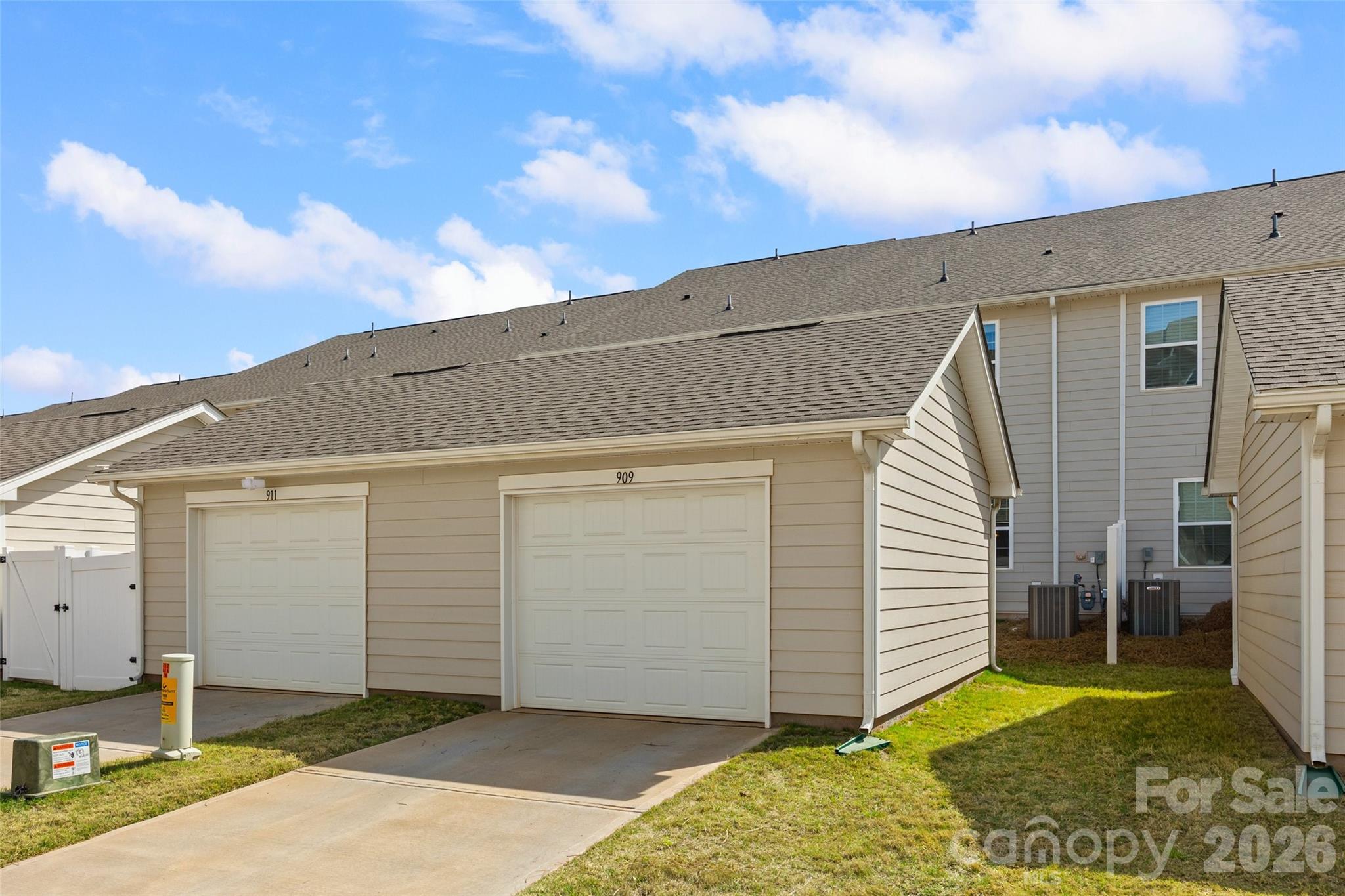 909 Cobbled Way — Fort Mill
