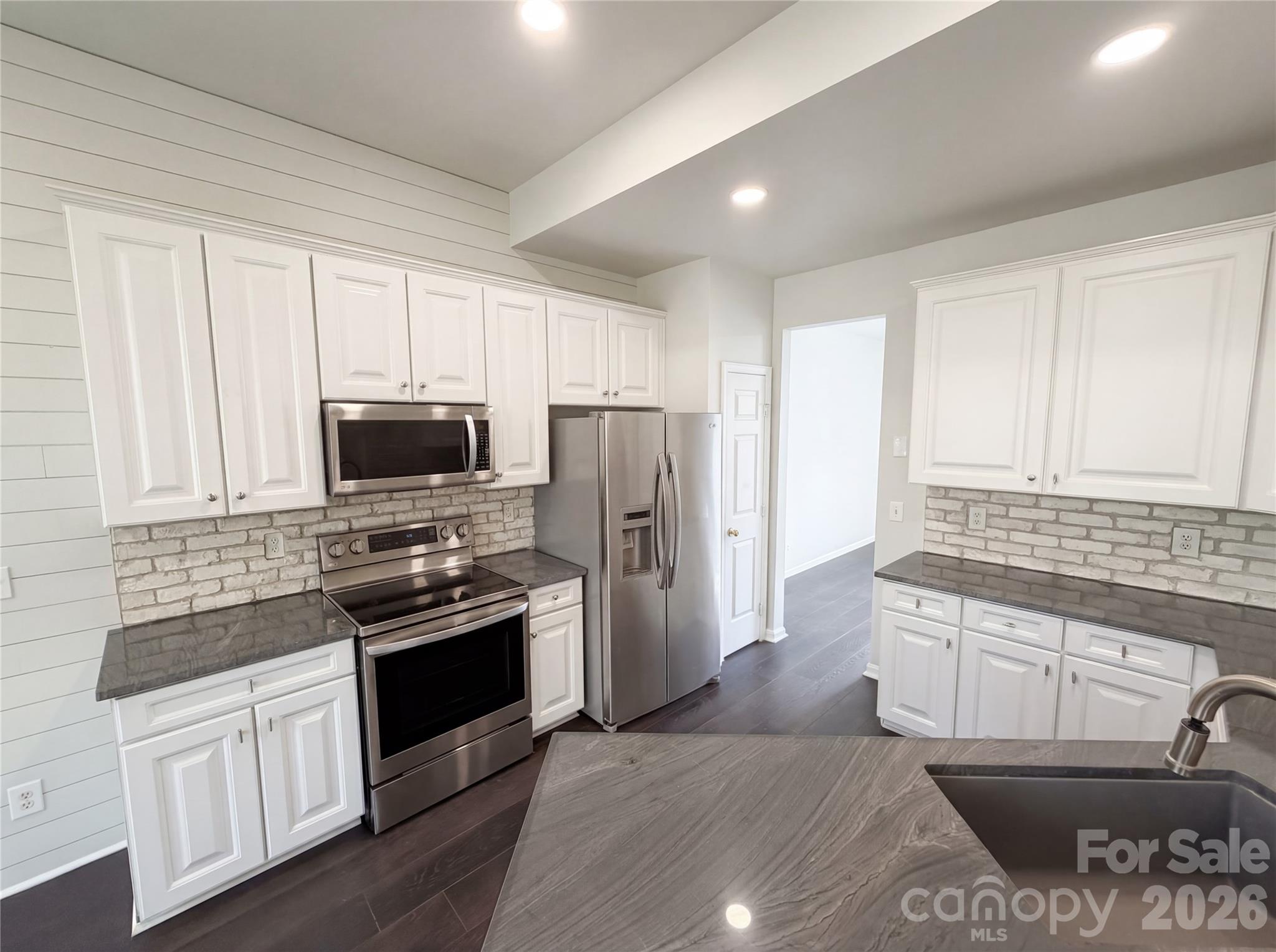 12014 Cheviott Hill Lane — Charlotte