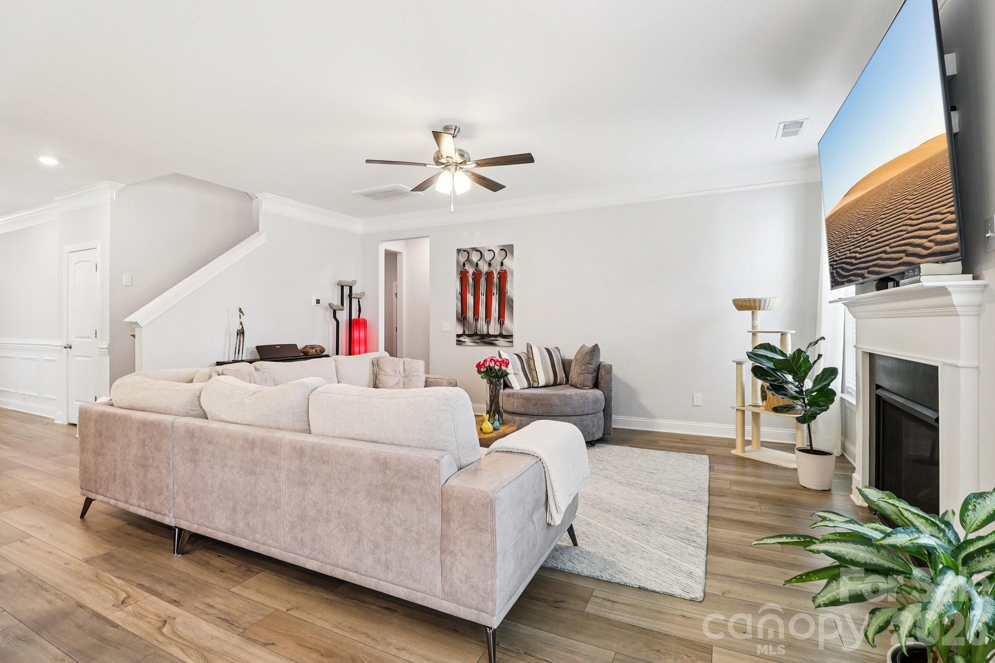 369 Stillington Street — Lexington