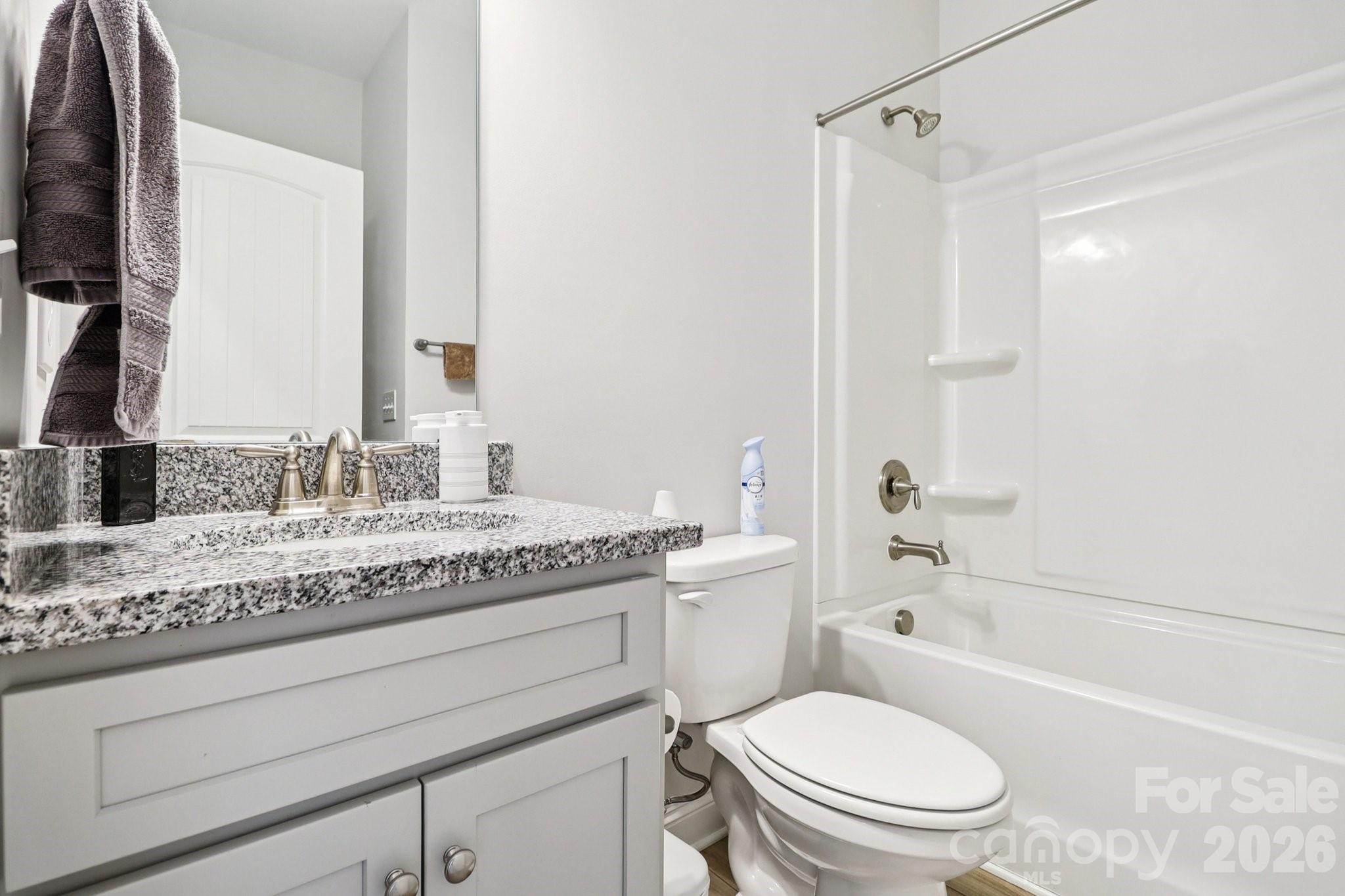 369 Stillington Street — Lexington