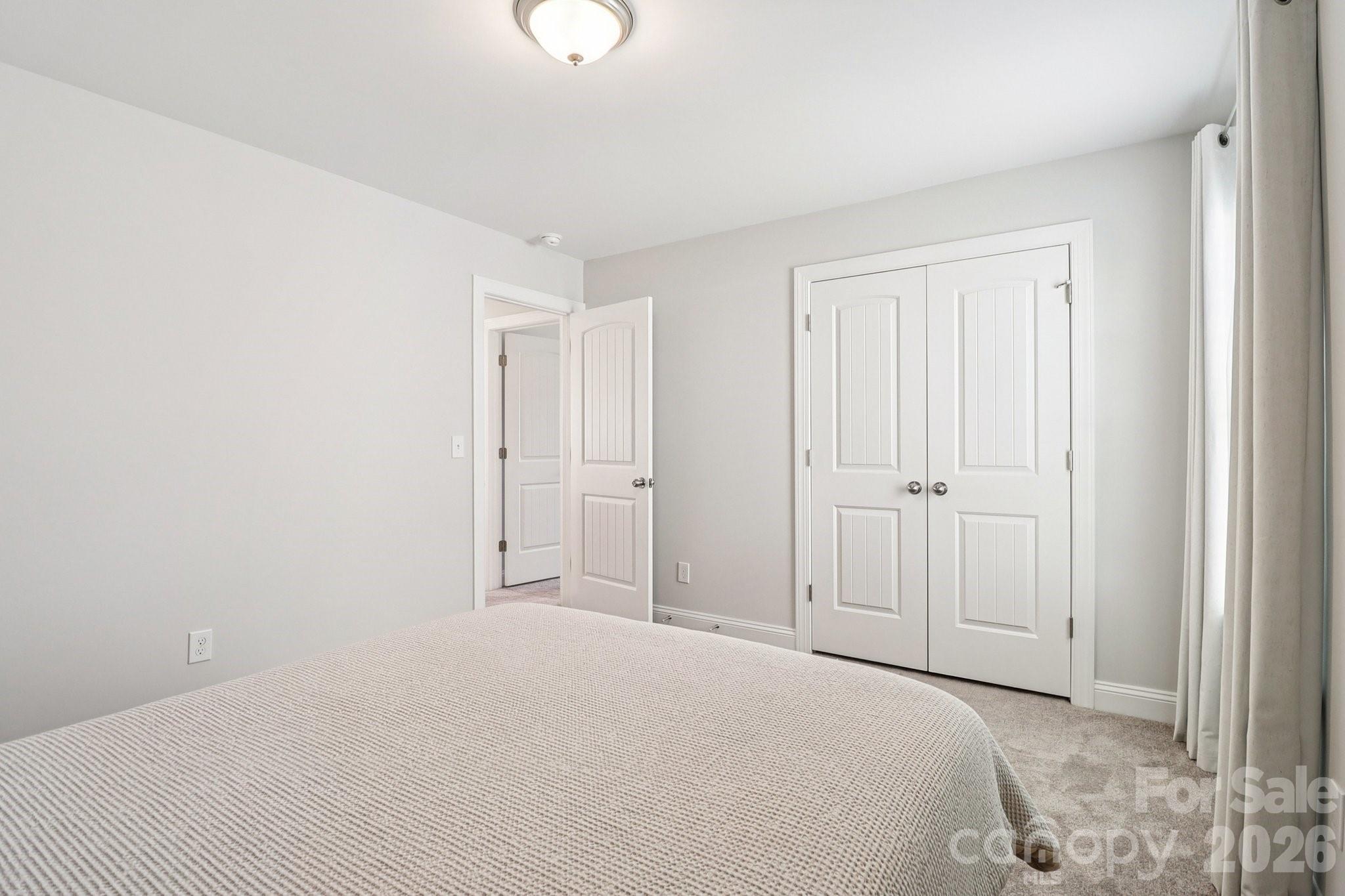 369 Stillington Street — Lexington
