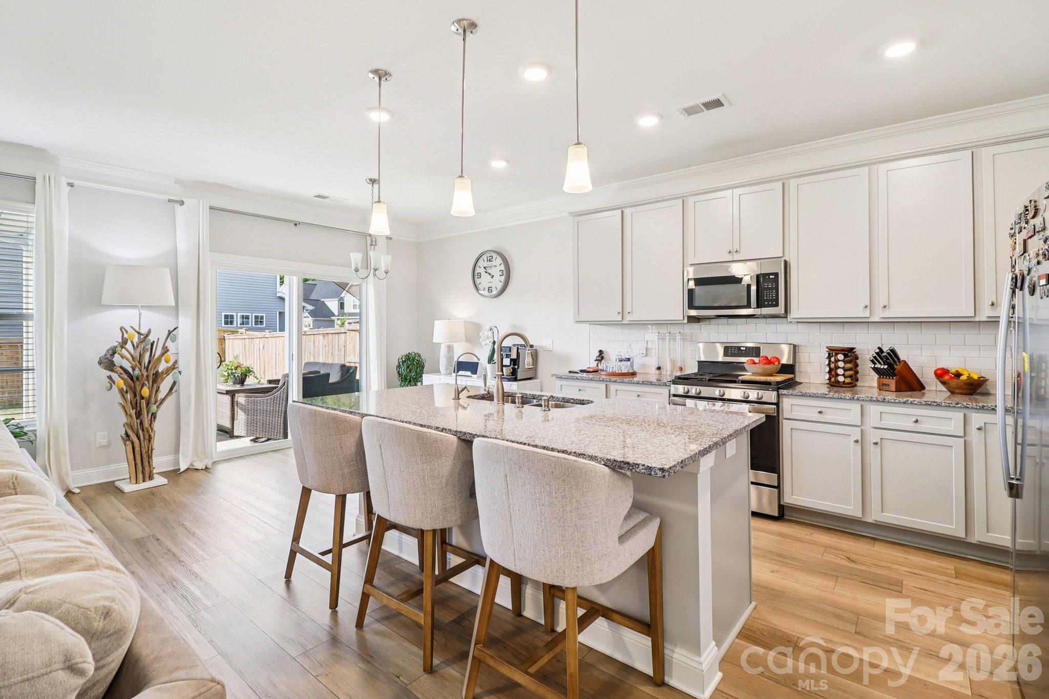 369 Stillington Street — Lexington