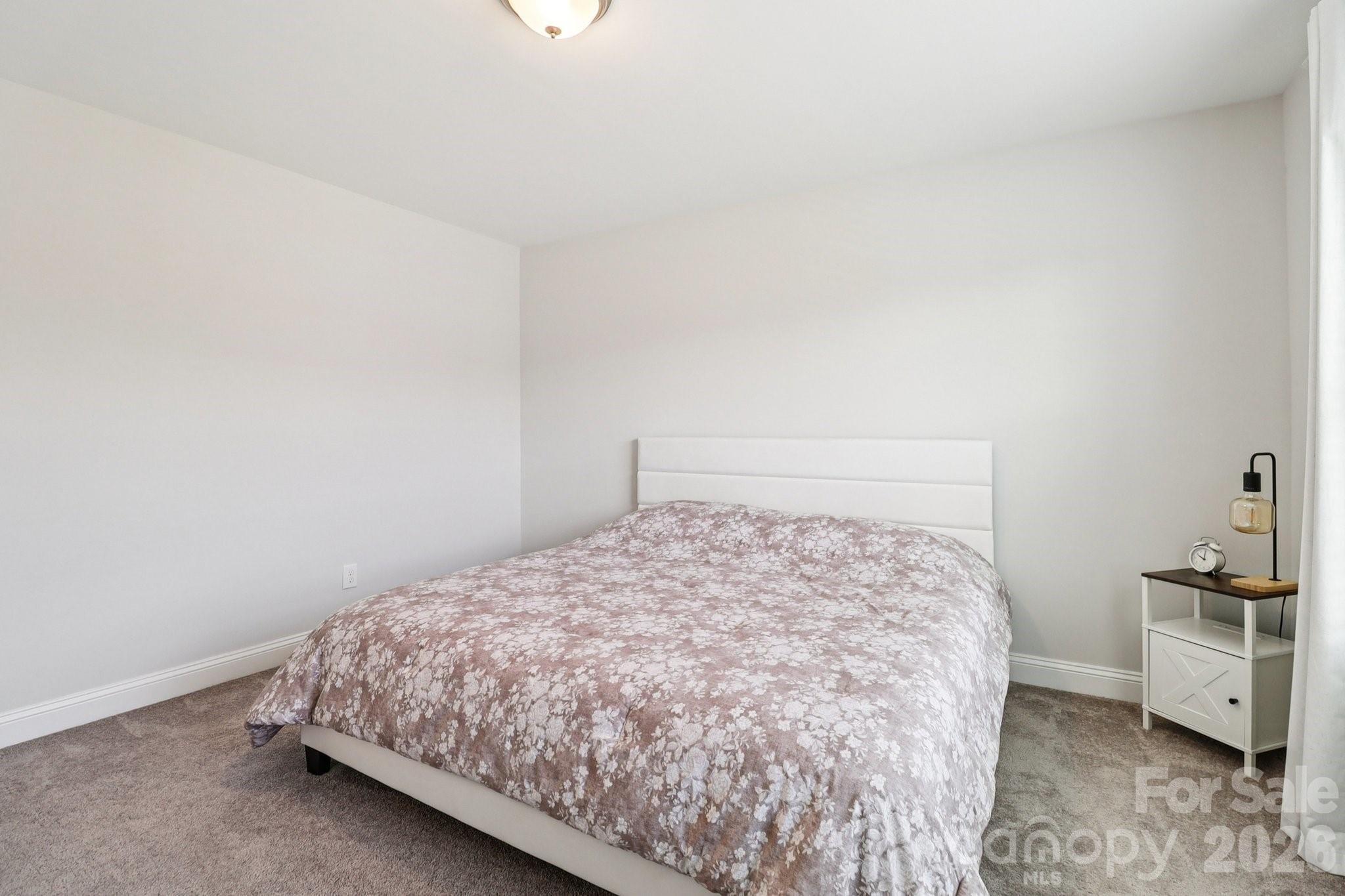369 Stillington Street — Lexington