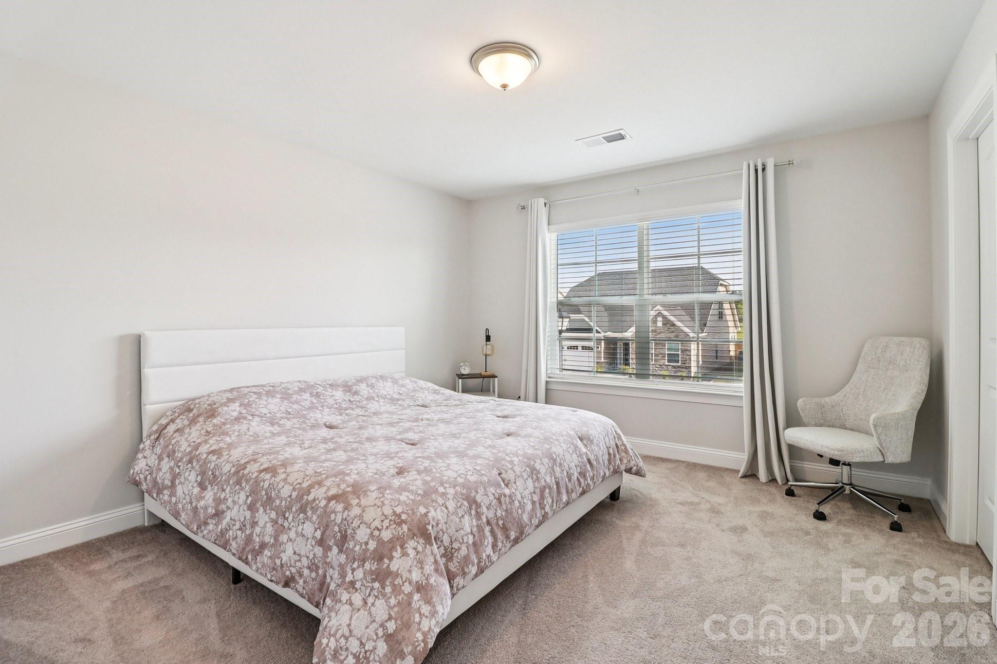 369 Stillington Street — Lexington