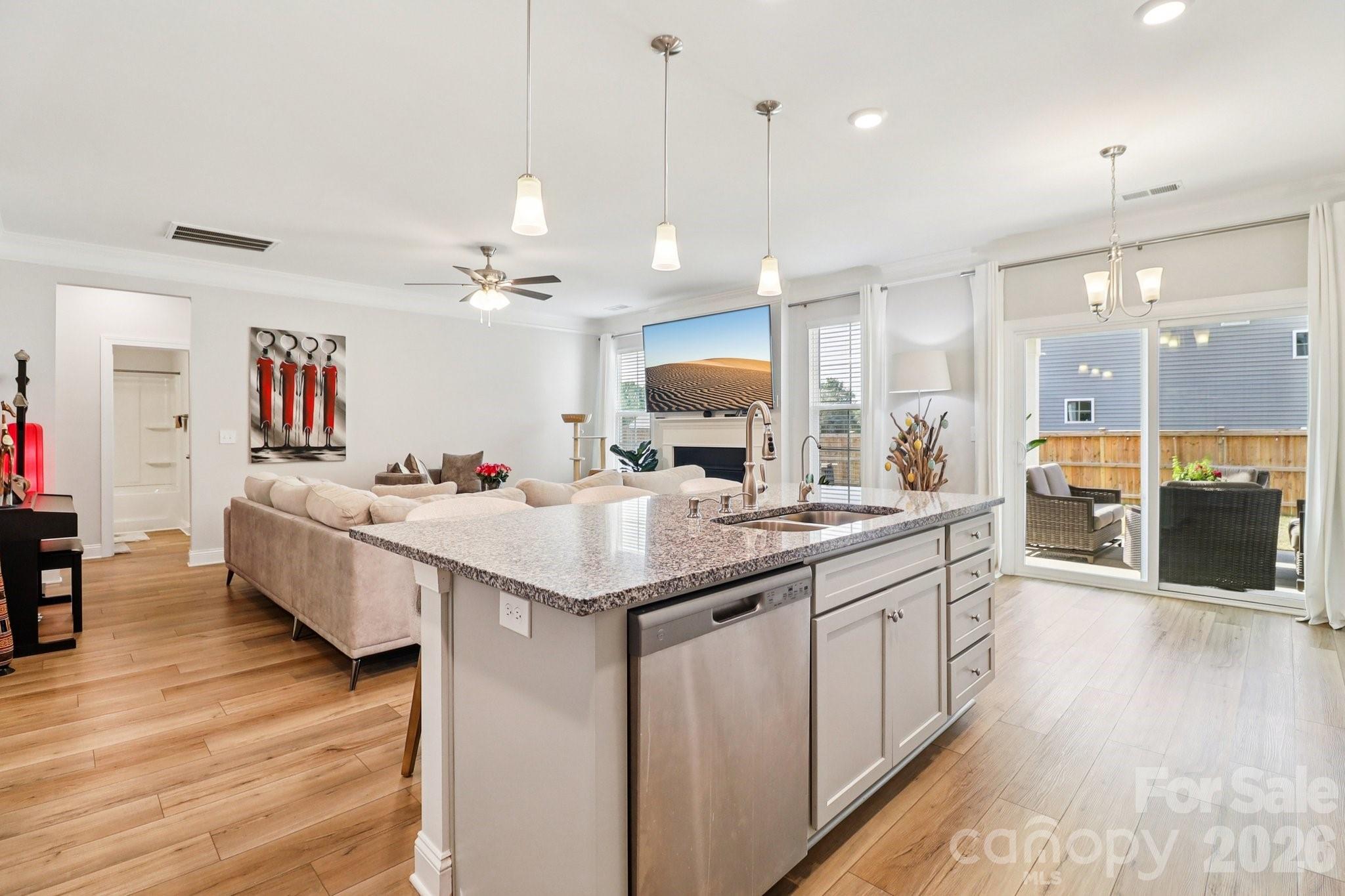 369 Stillington Street — Lexington