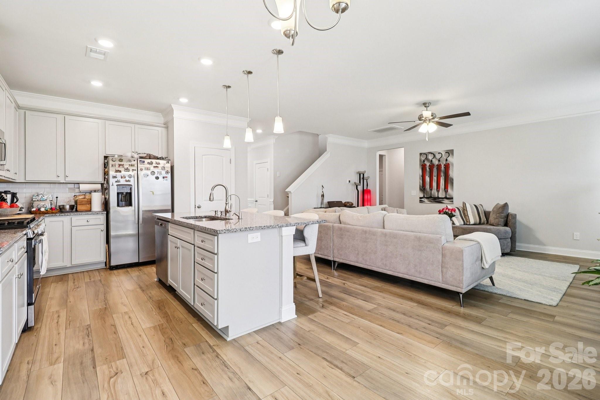 369 Stillington Street — Lexington