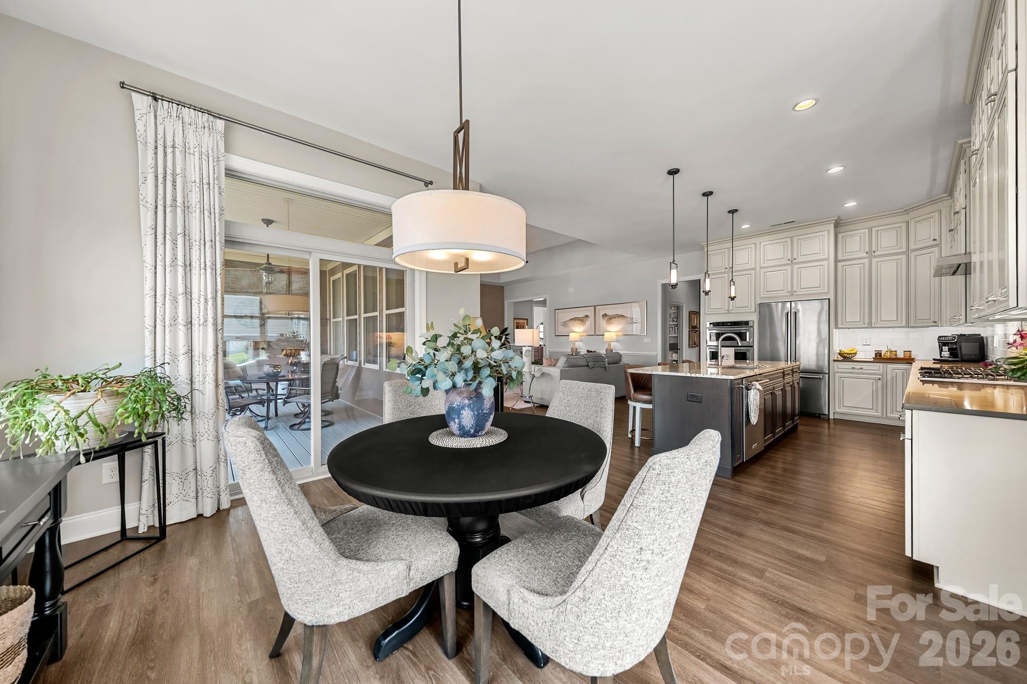 6008 Candlestick Lane — Lancaster