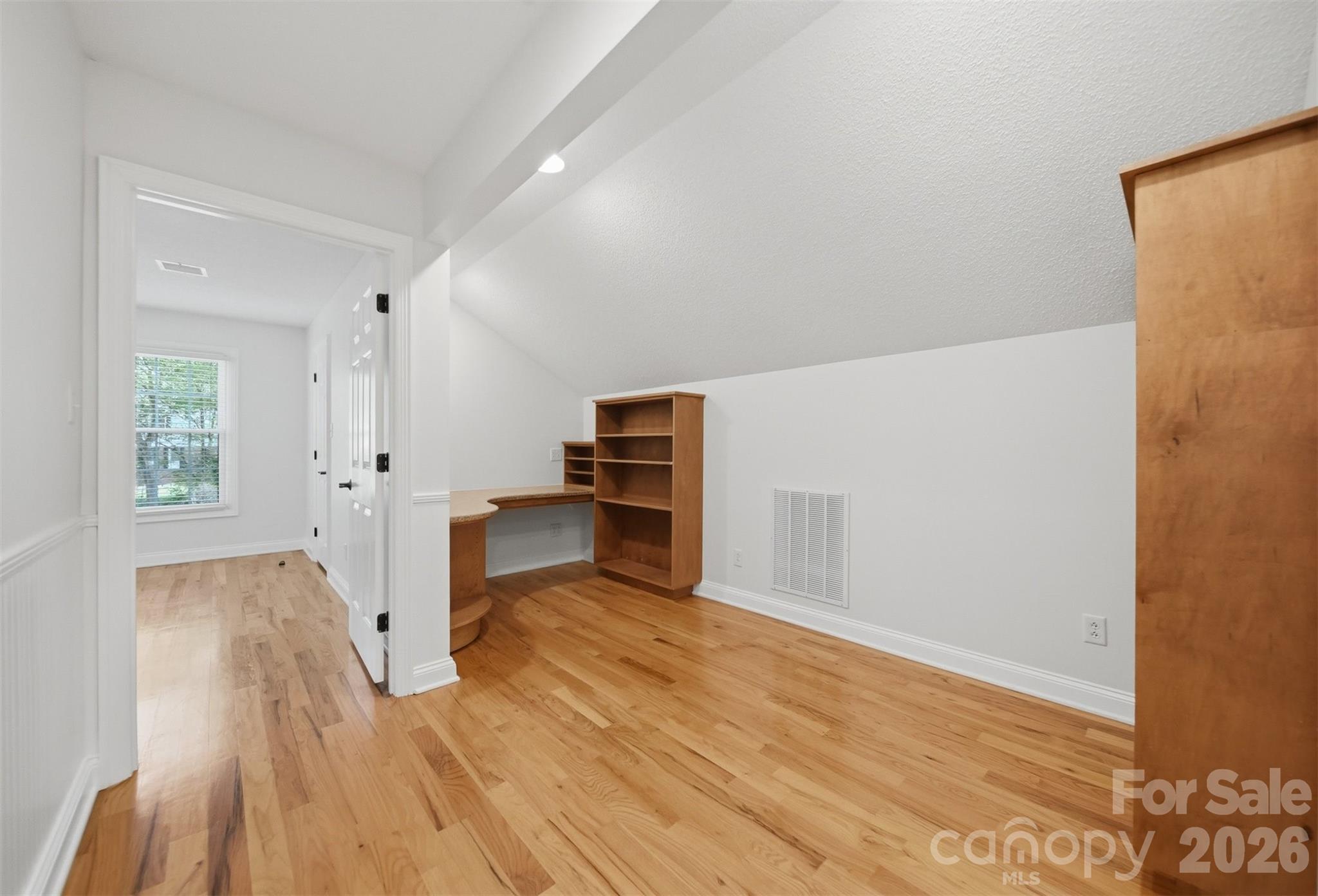 1512 Little Hill Road — Newton
