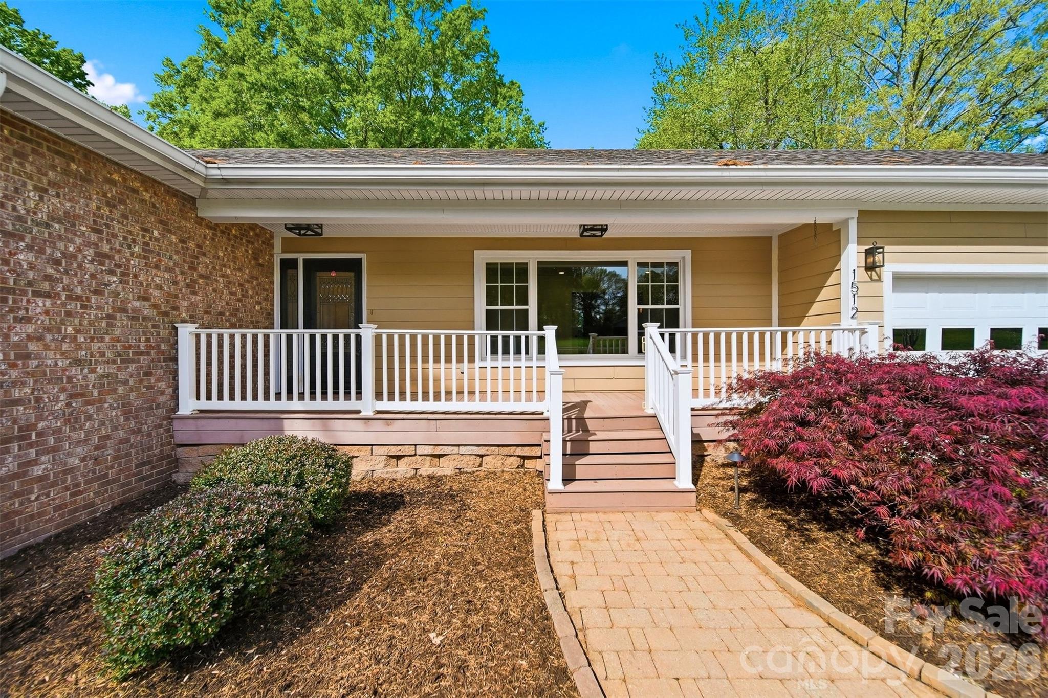 1512 Little Hill Road — Newton