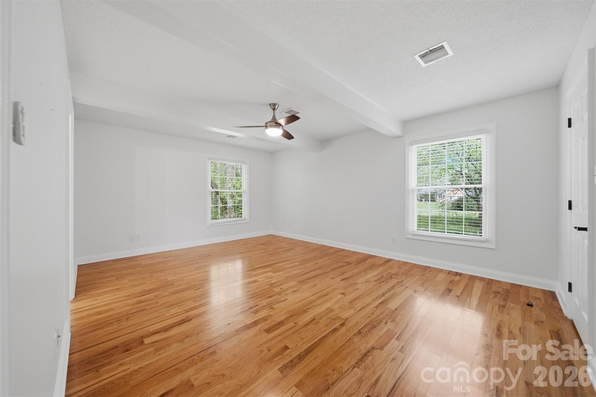 1512 Little Hill Road — Newton