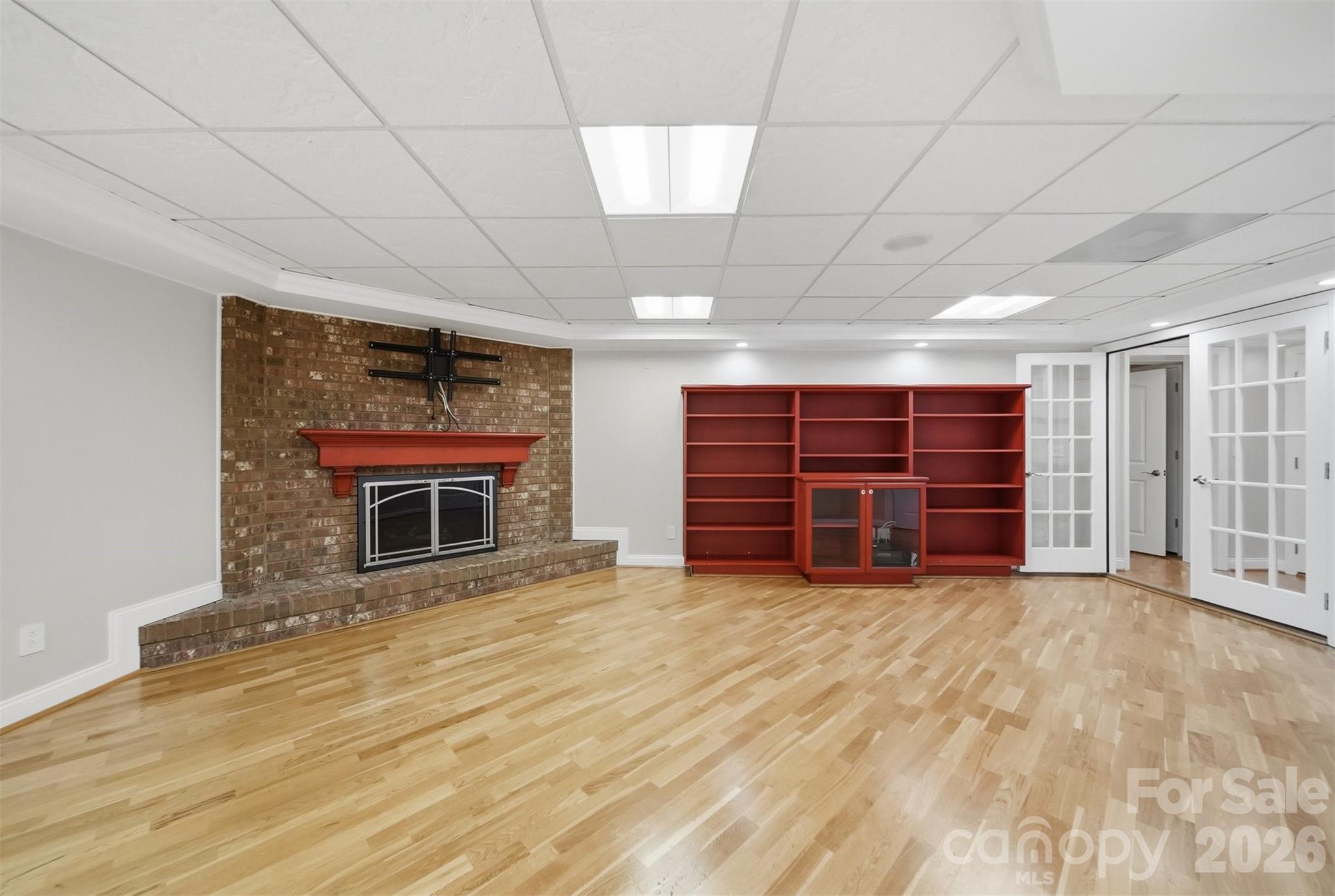 1512 Little Hill Road — Newton
