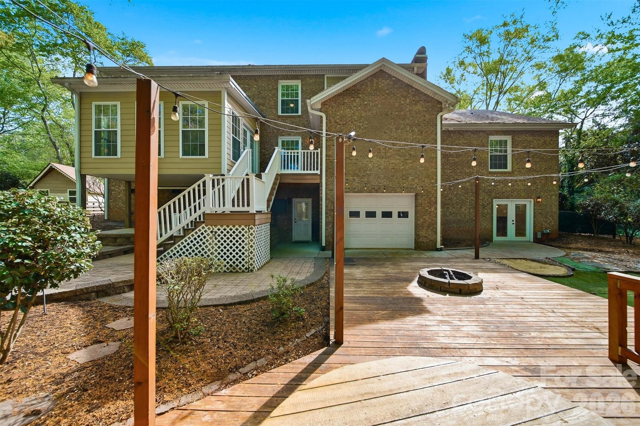 1512 Little Hill Road — Newton