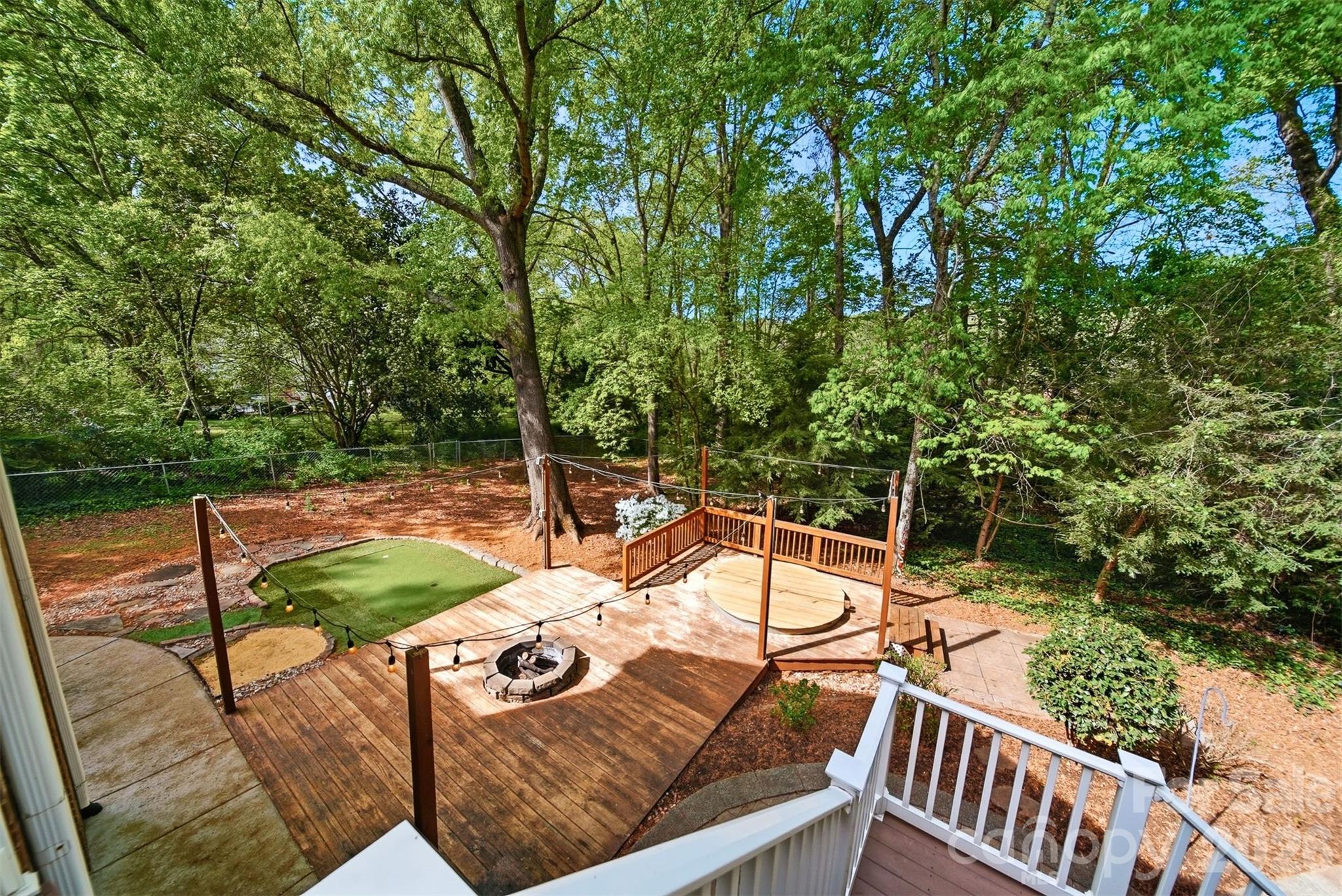1512 Little Hill Road — Newton