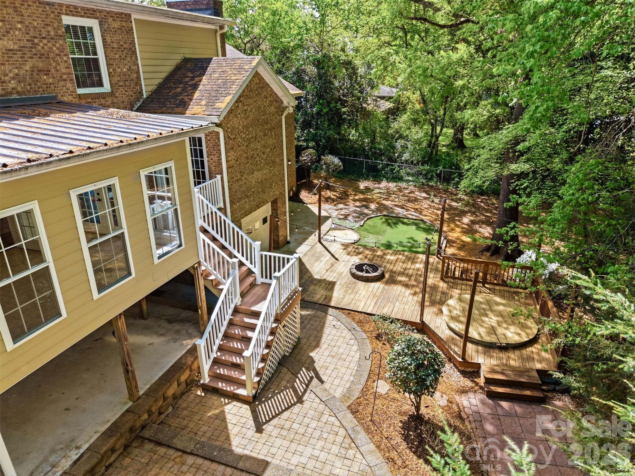 1512 Little Hill Road — Newton