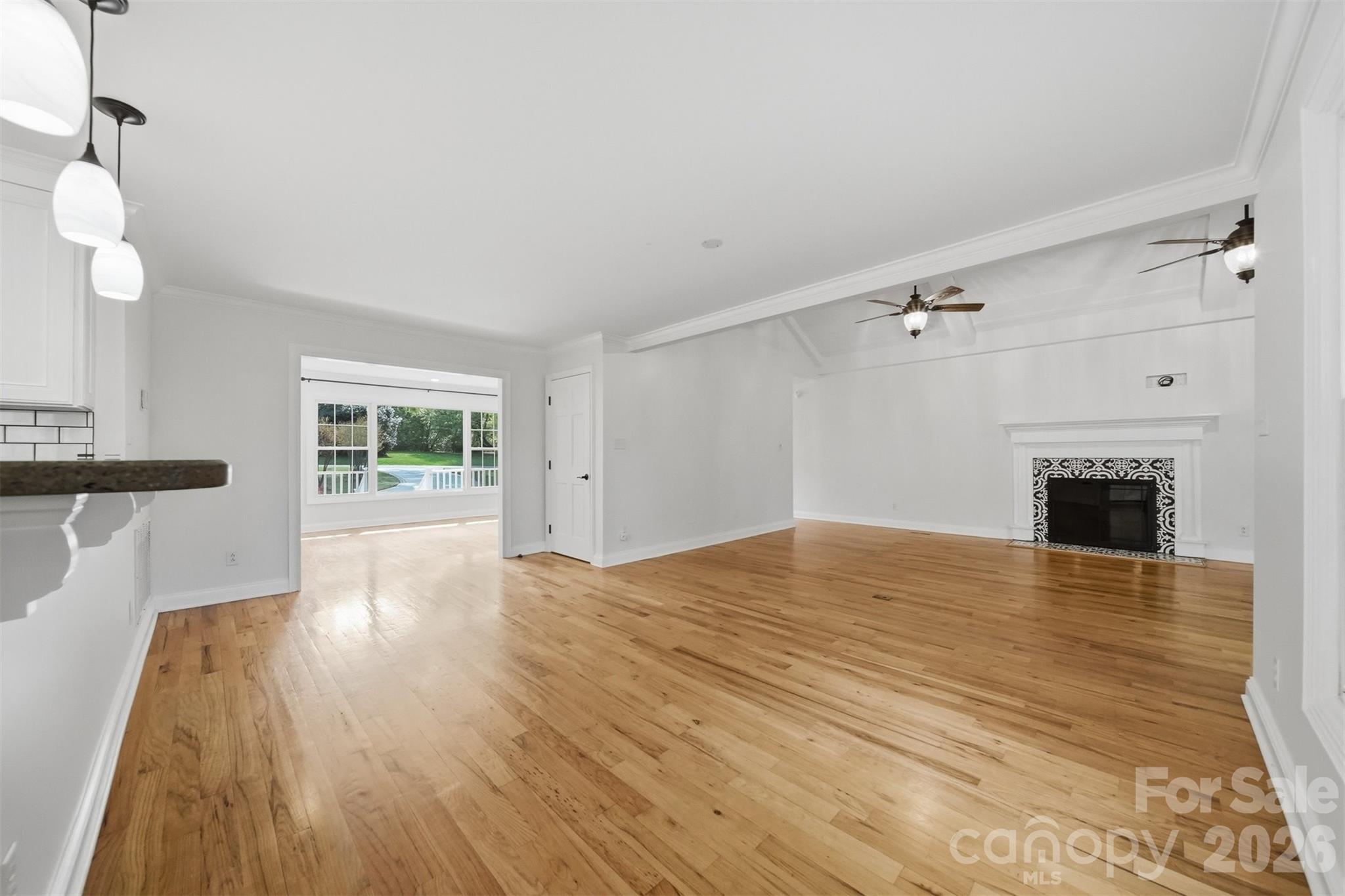 1512 Little Hill Road — Newton