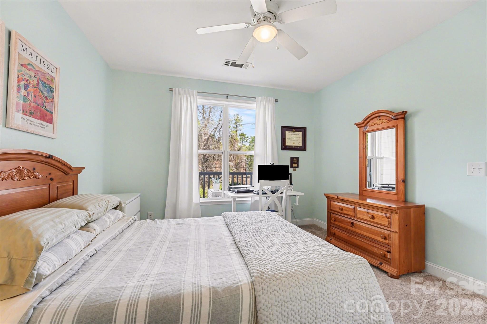1000 E Woodlawn Road #111 — Charlotte