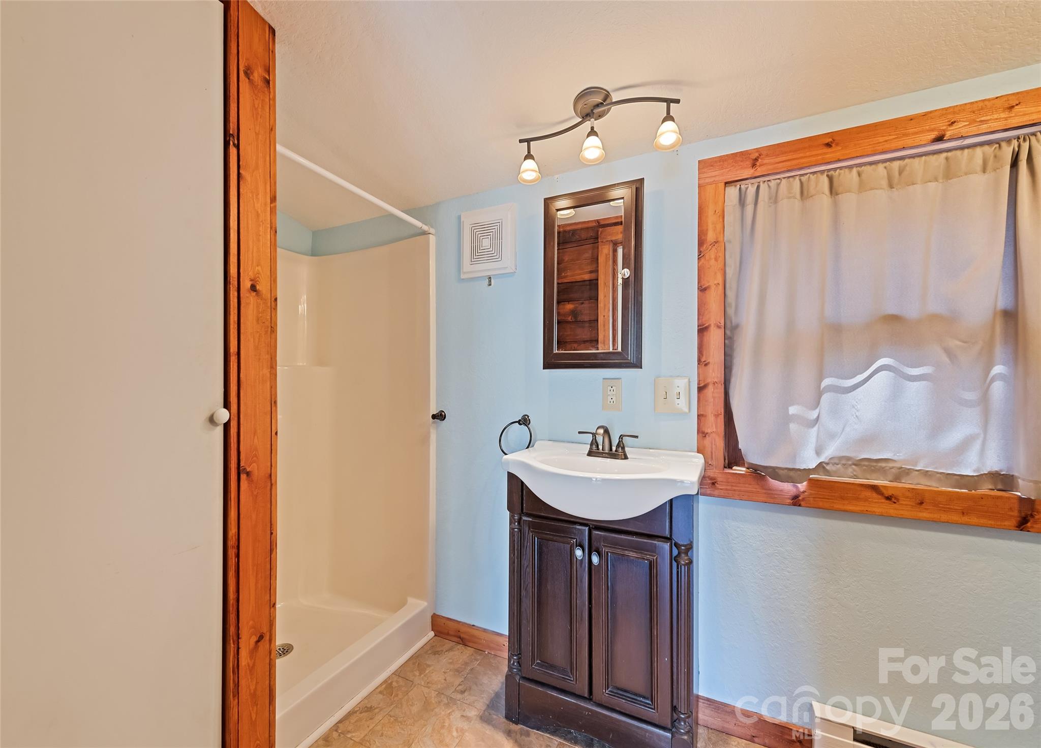 61 Shirdash Drive — Maggie Valley