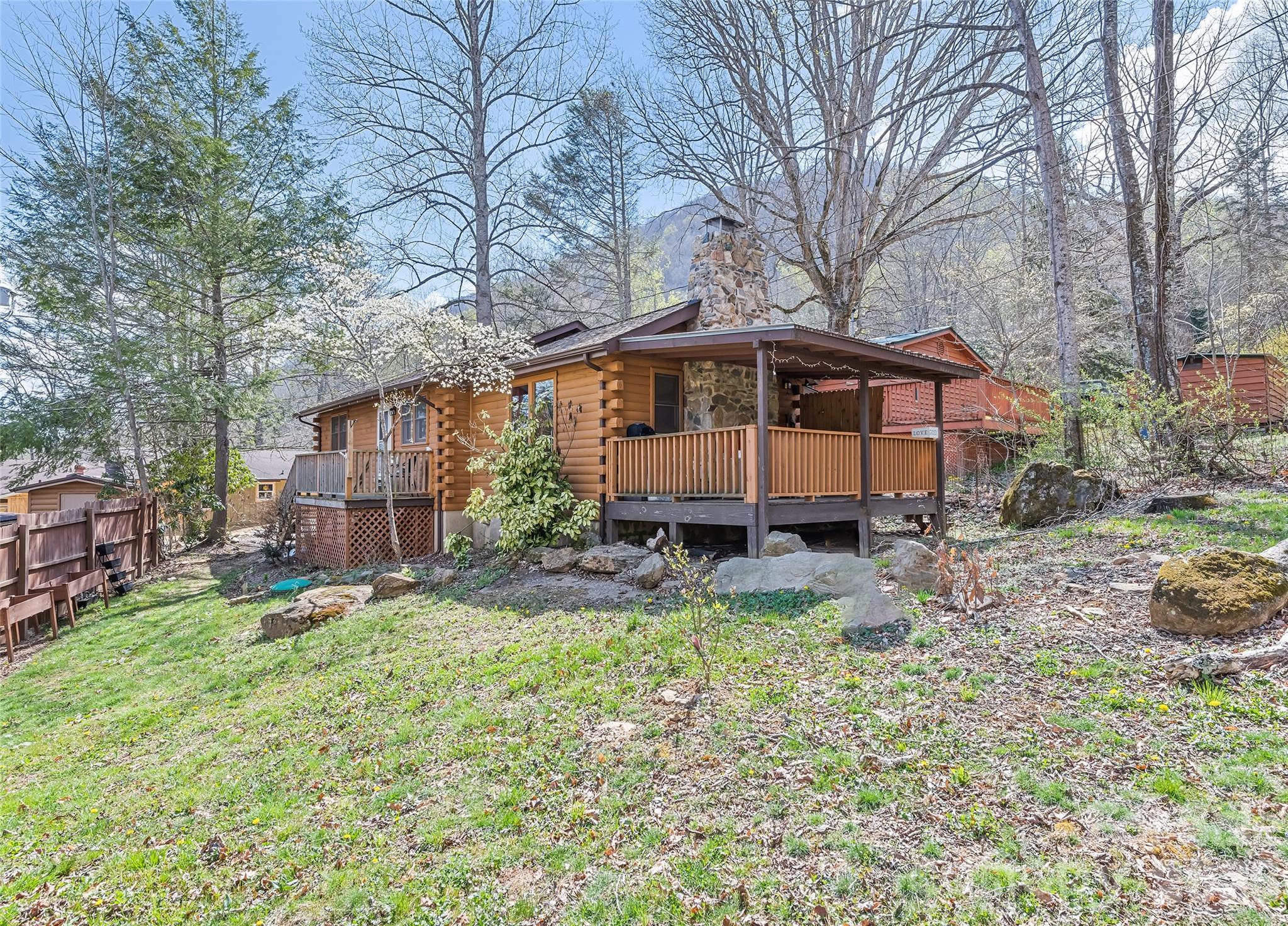 61 Shirdash Drive — Maggie Valley