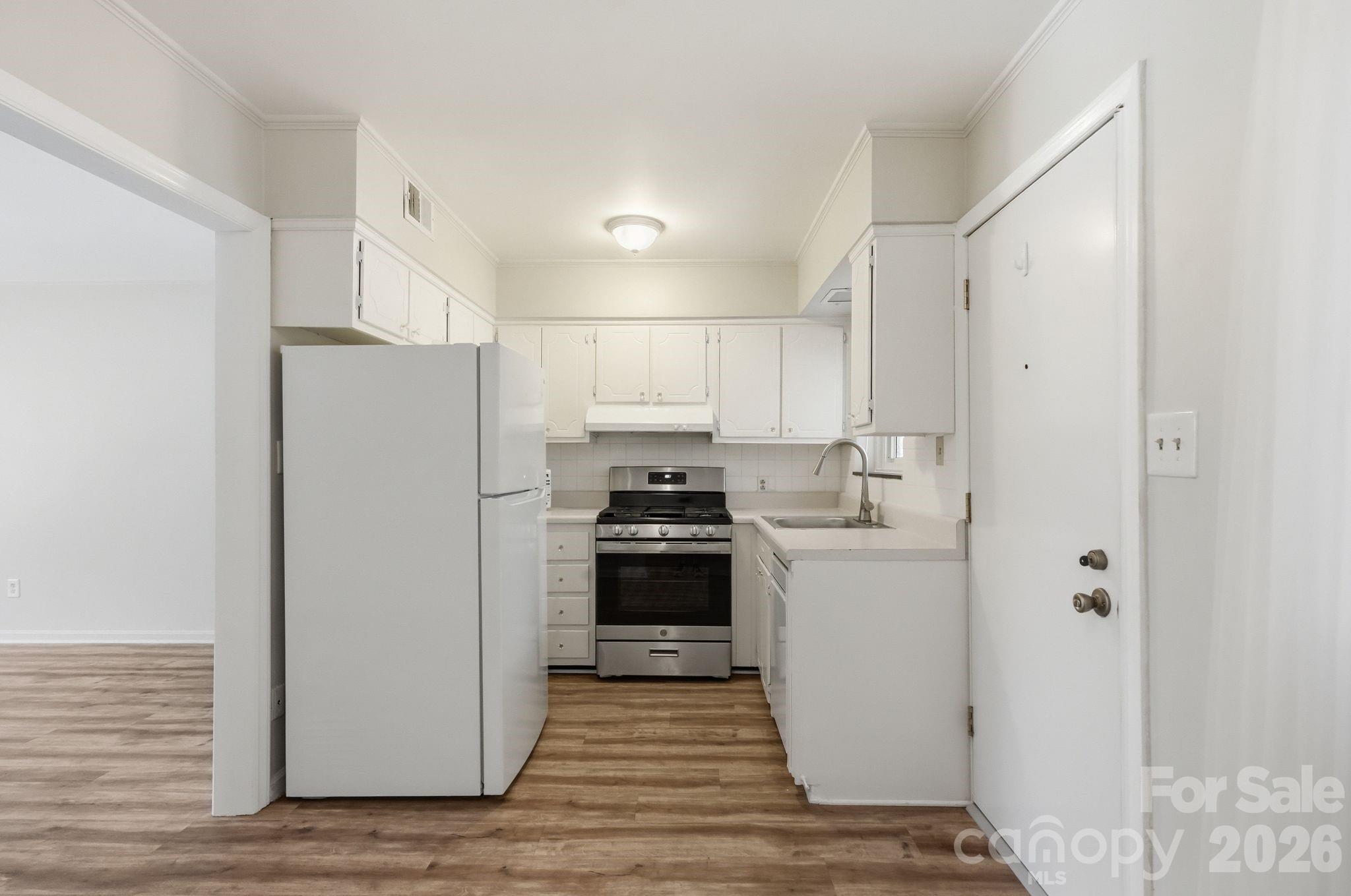 3010 Crosby Road #210 — Charlotte