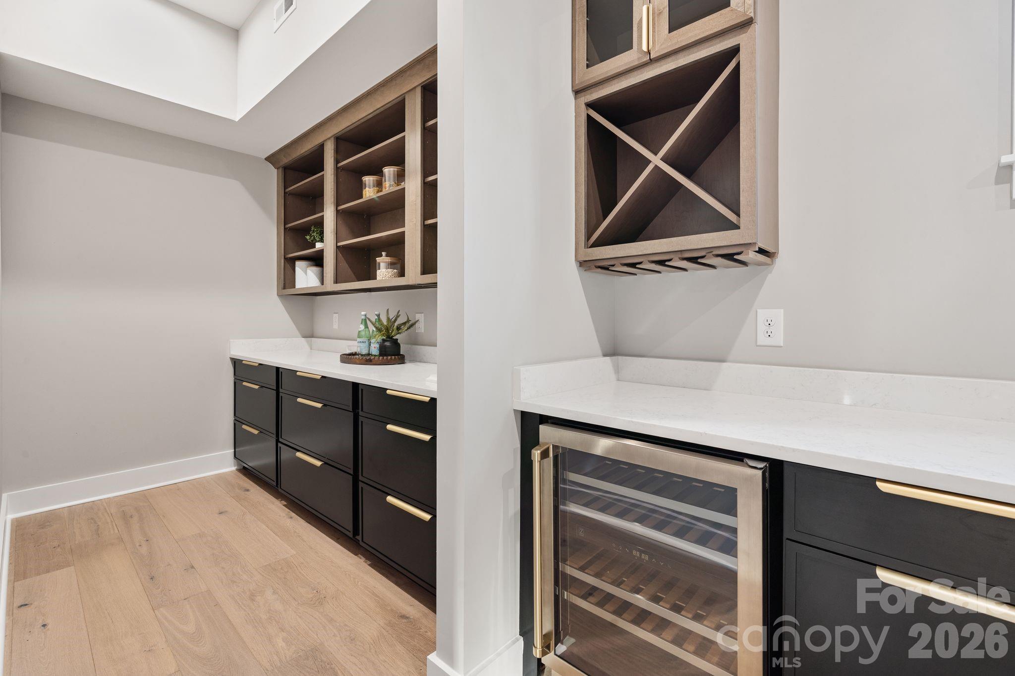 475 Canvasback Road — Mooresville