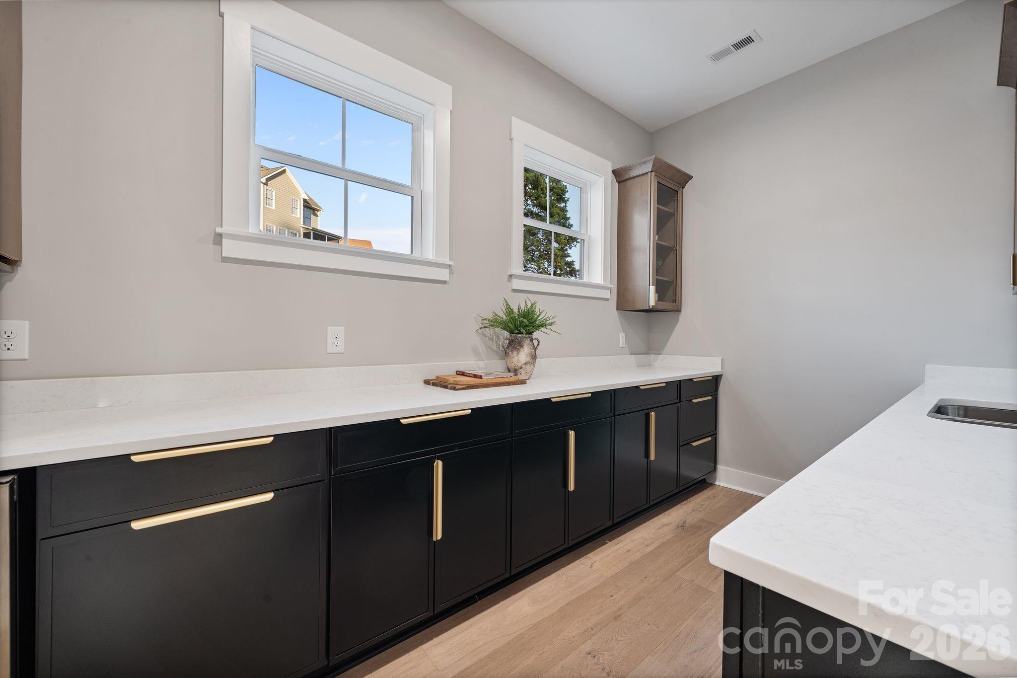 475 Canvasback Road — Mooresville